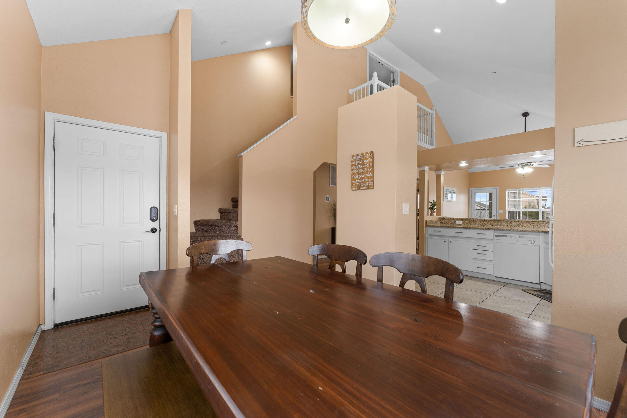 property viewer photo 6