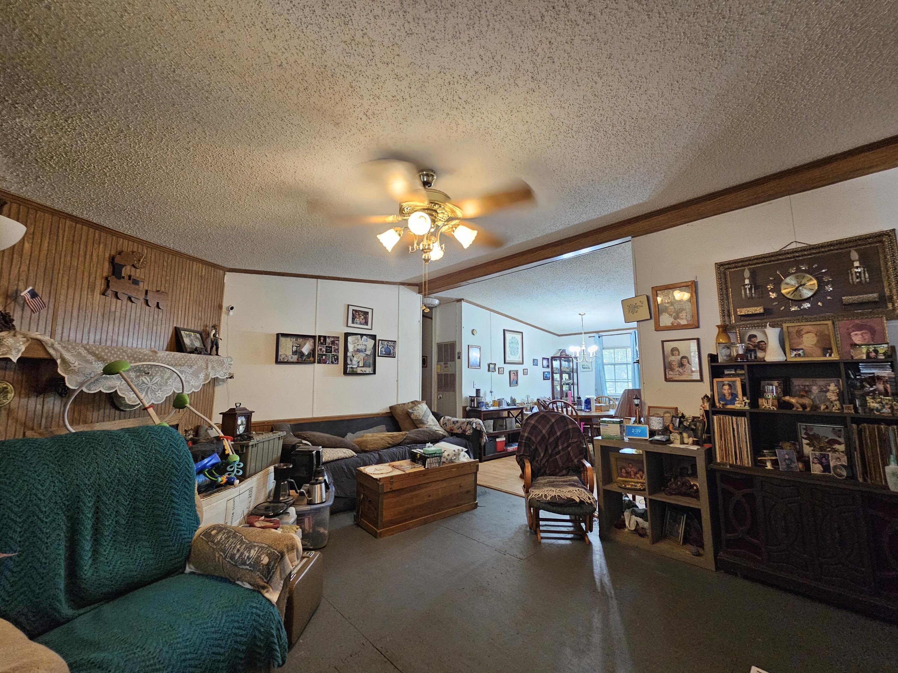 property viewer photo 7