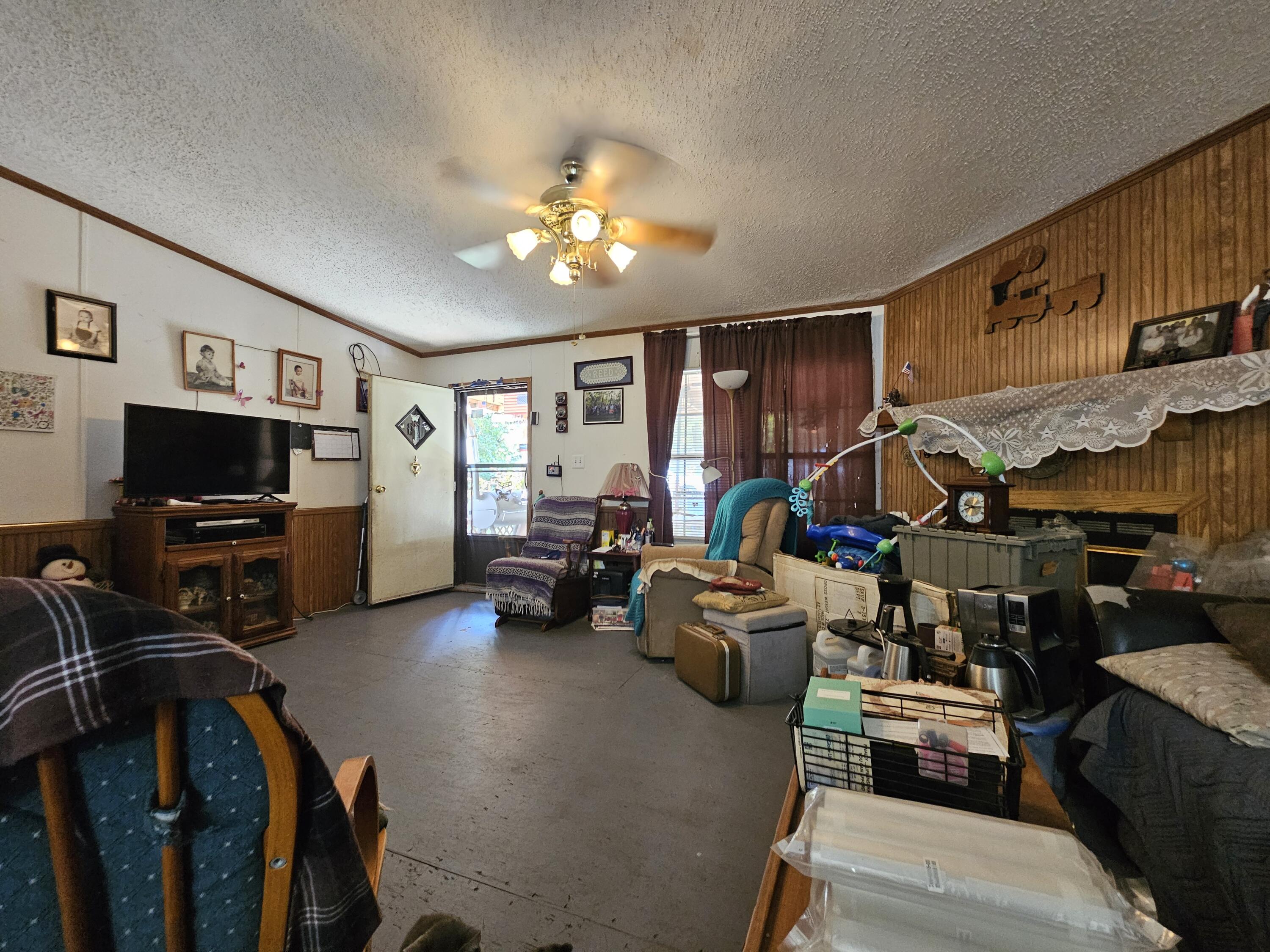 property viewer photo 9