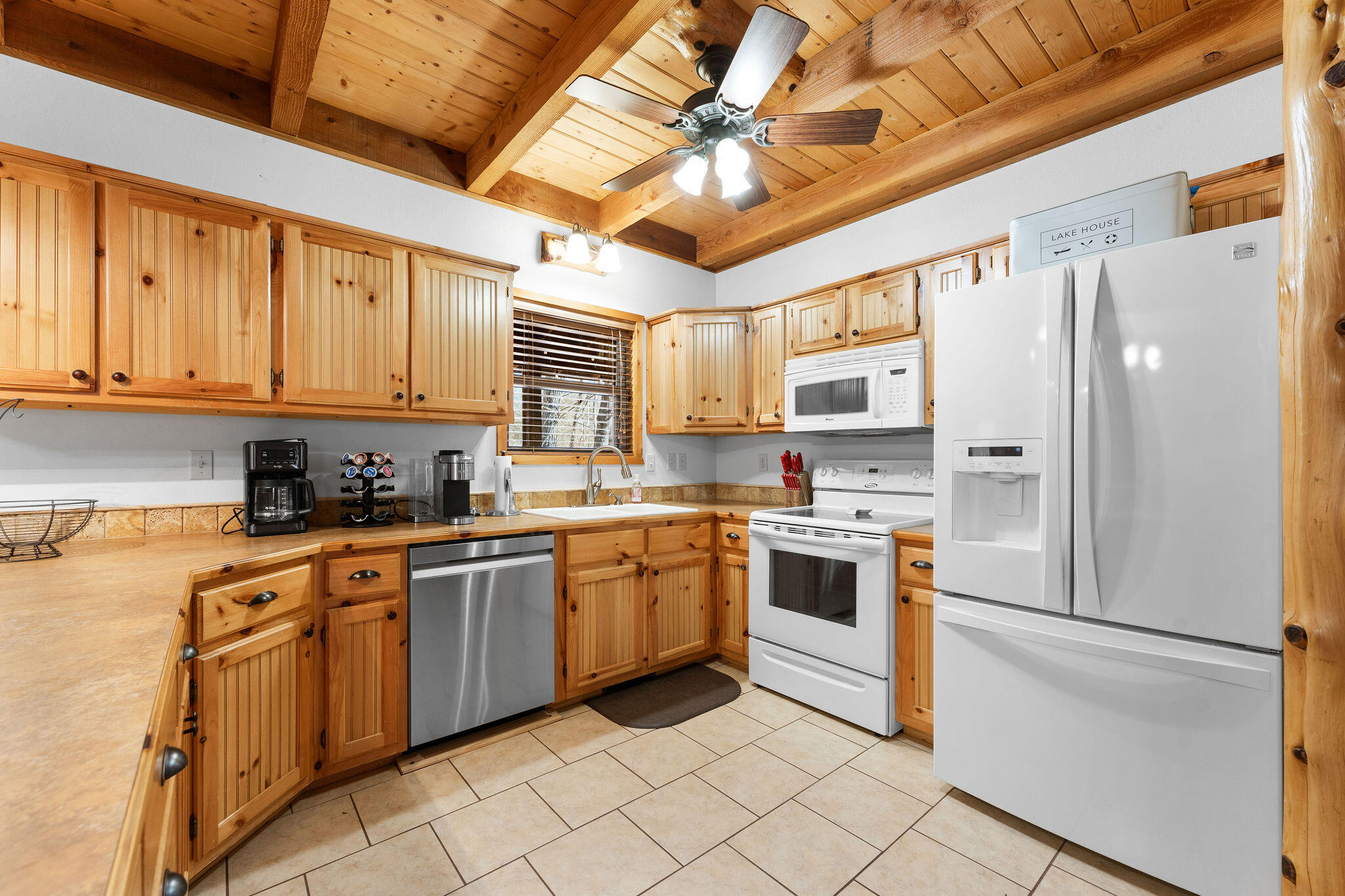 property viewer photo 15