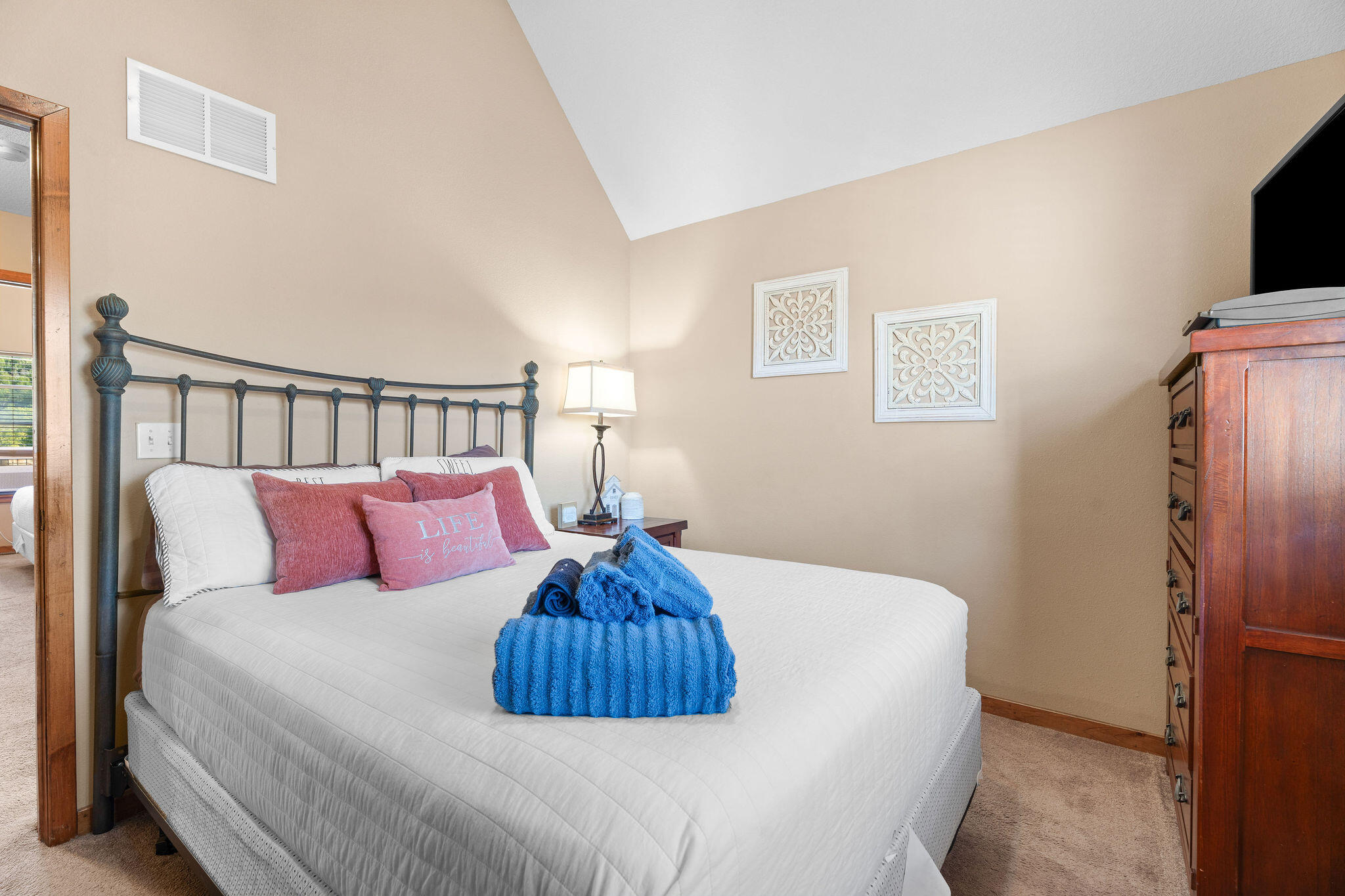 property viewer photo 21