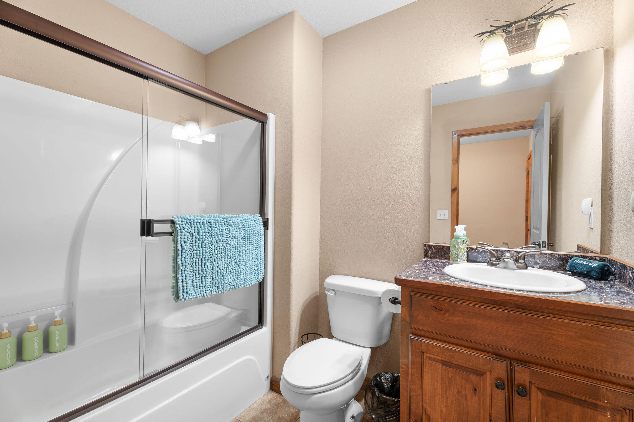 property viewer photo 25