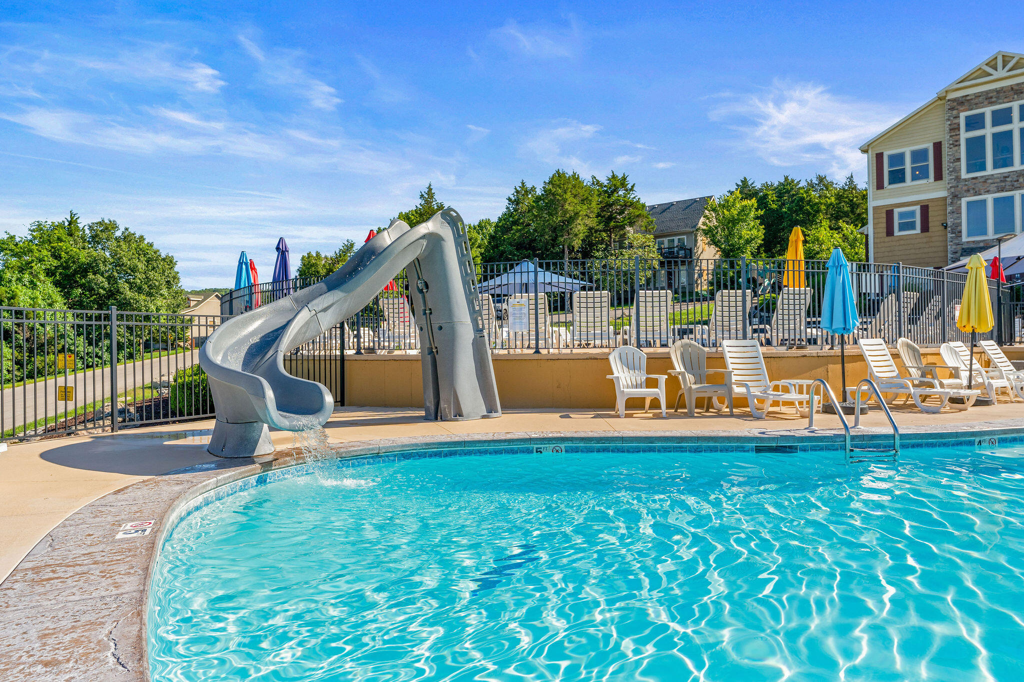property viewer photo 41