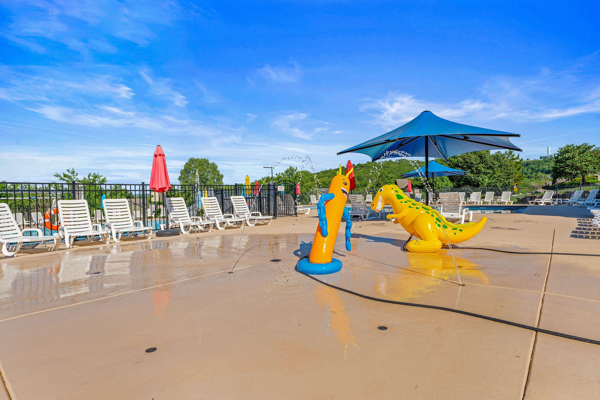 property viewer photo 42