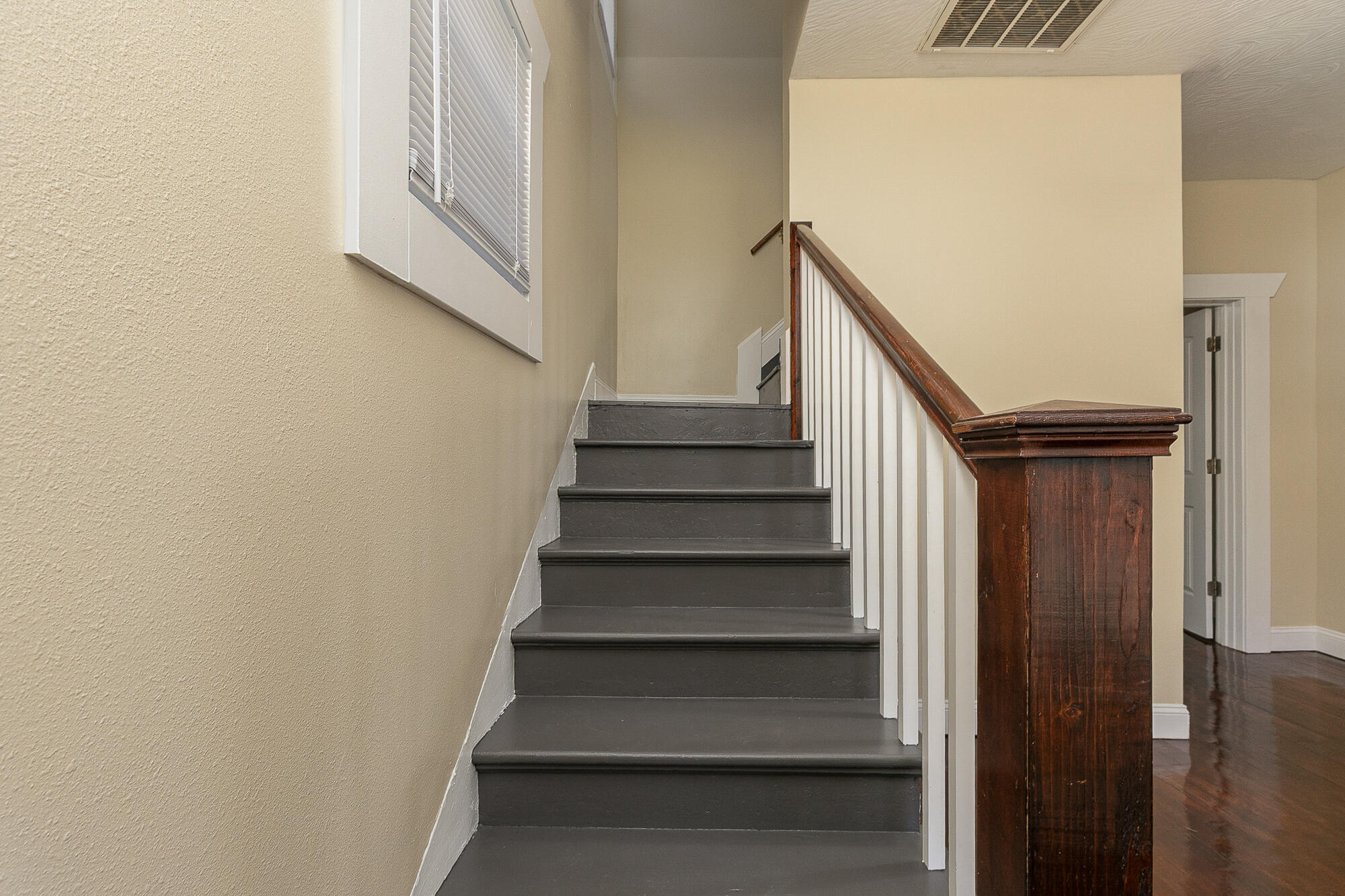 property viewer photo 14