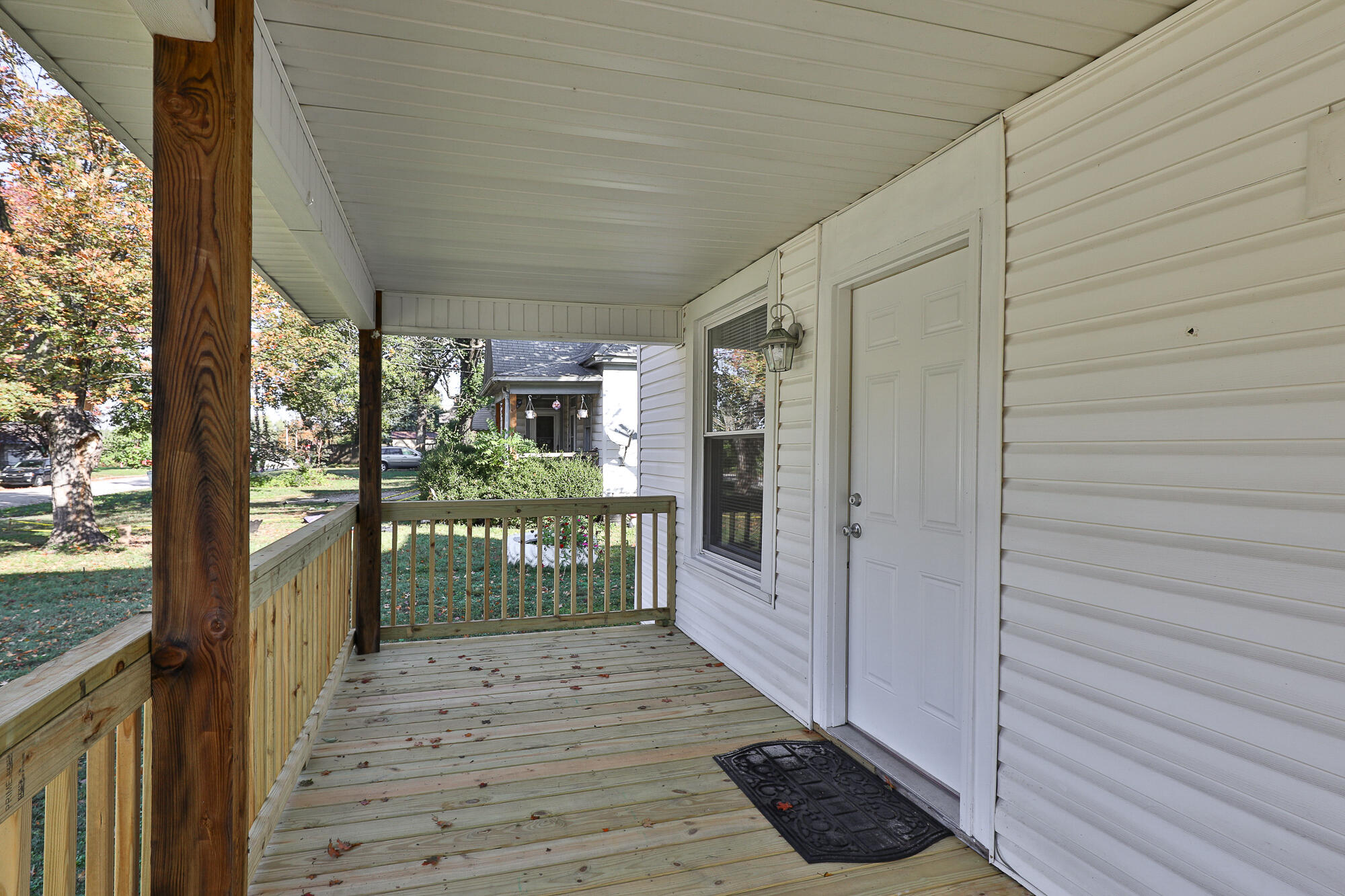 property viewer photo 2