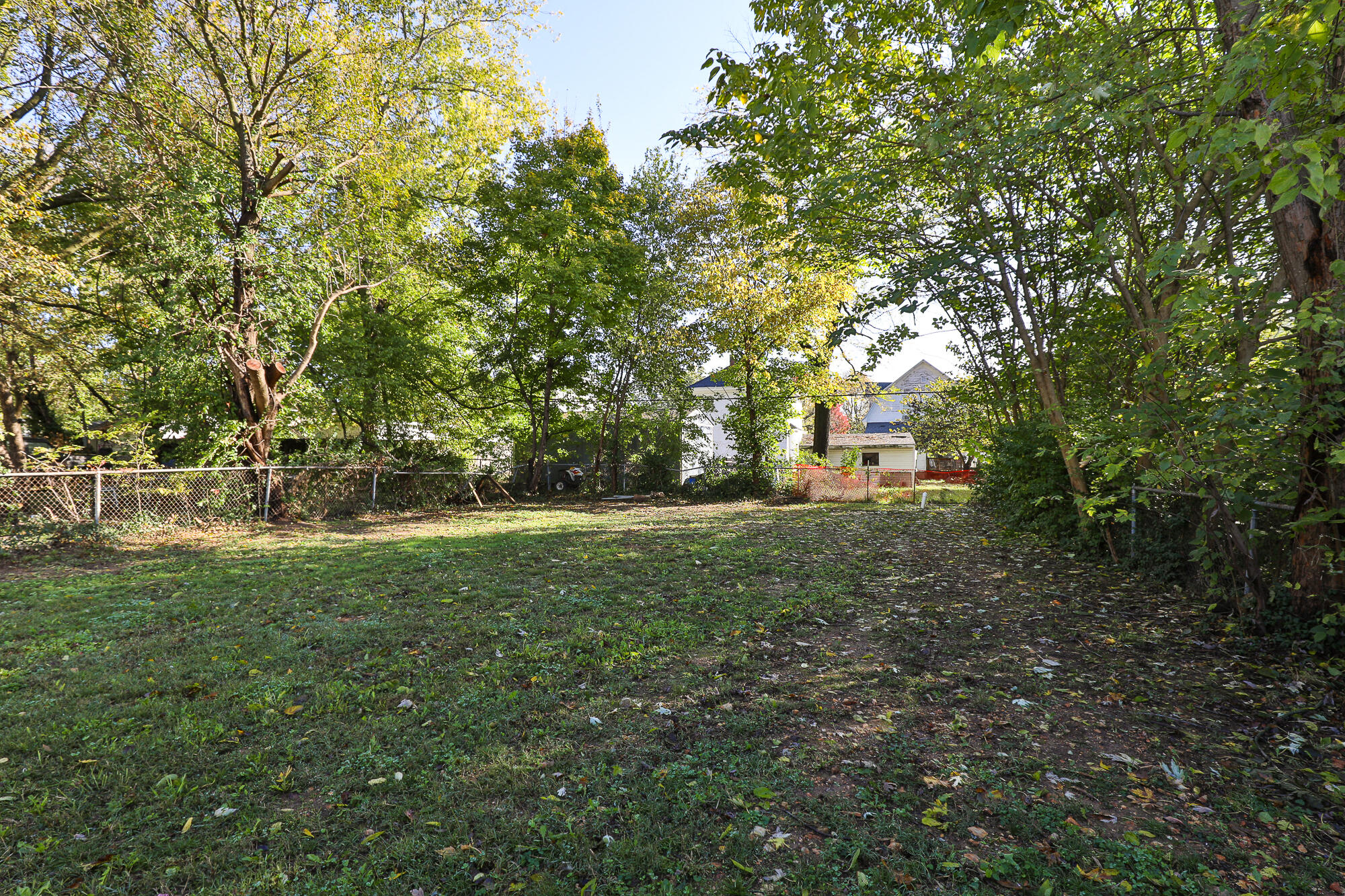 property viewer photo 23