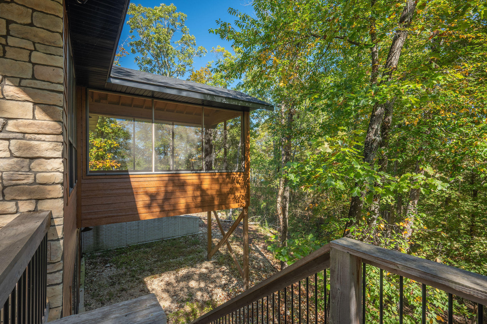property viewer photo 10