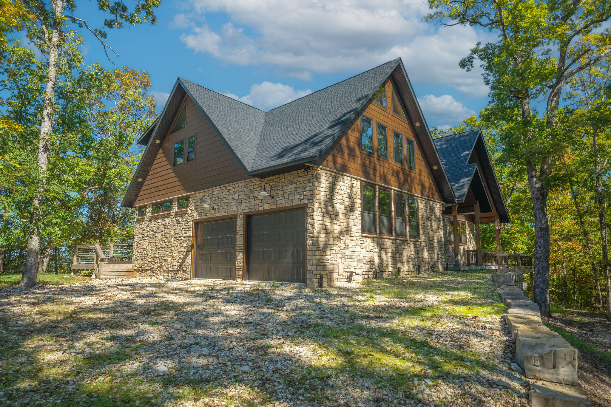 property viewer photo 2