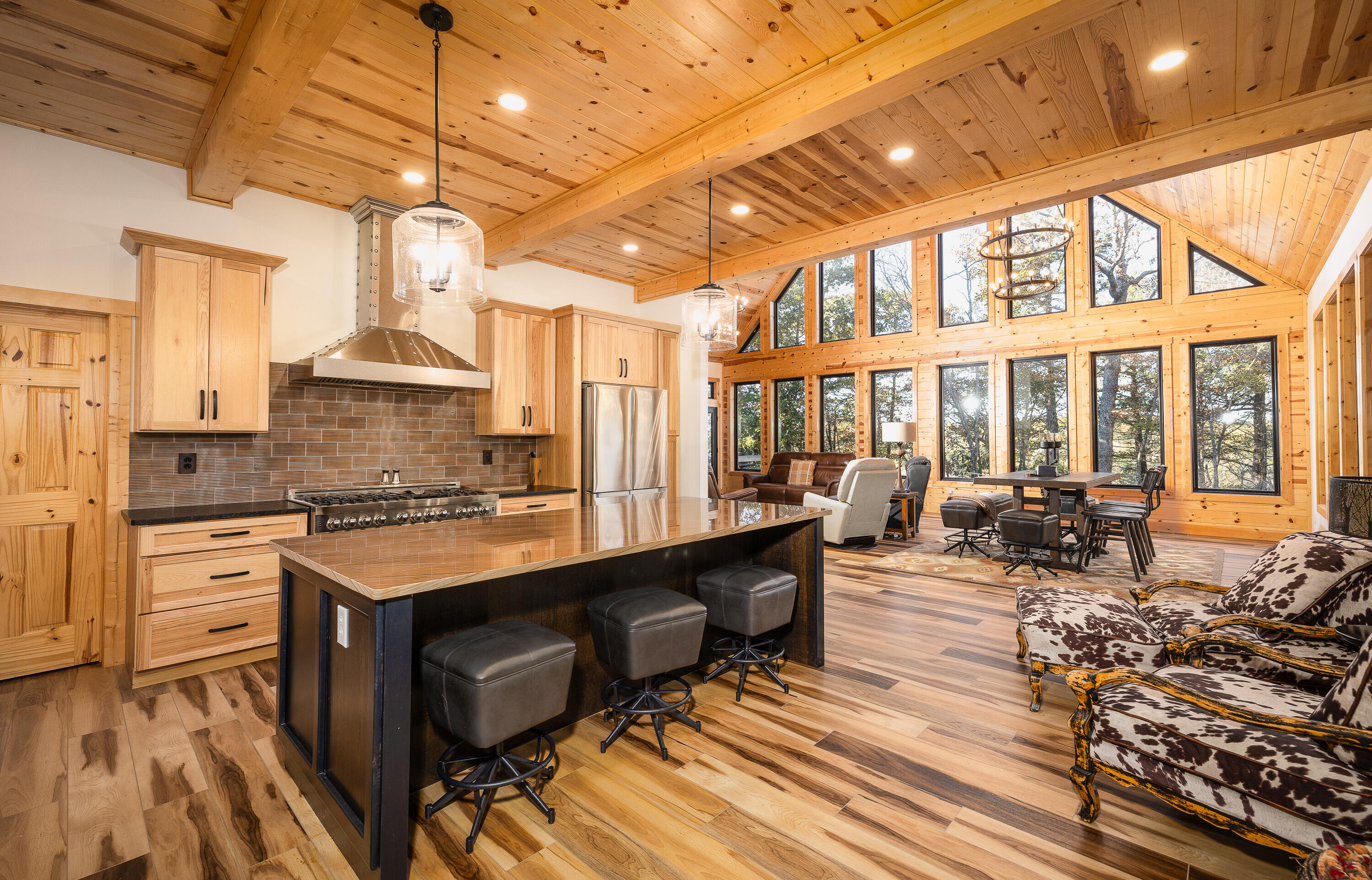 property viewer photo 36