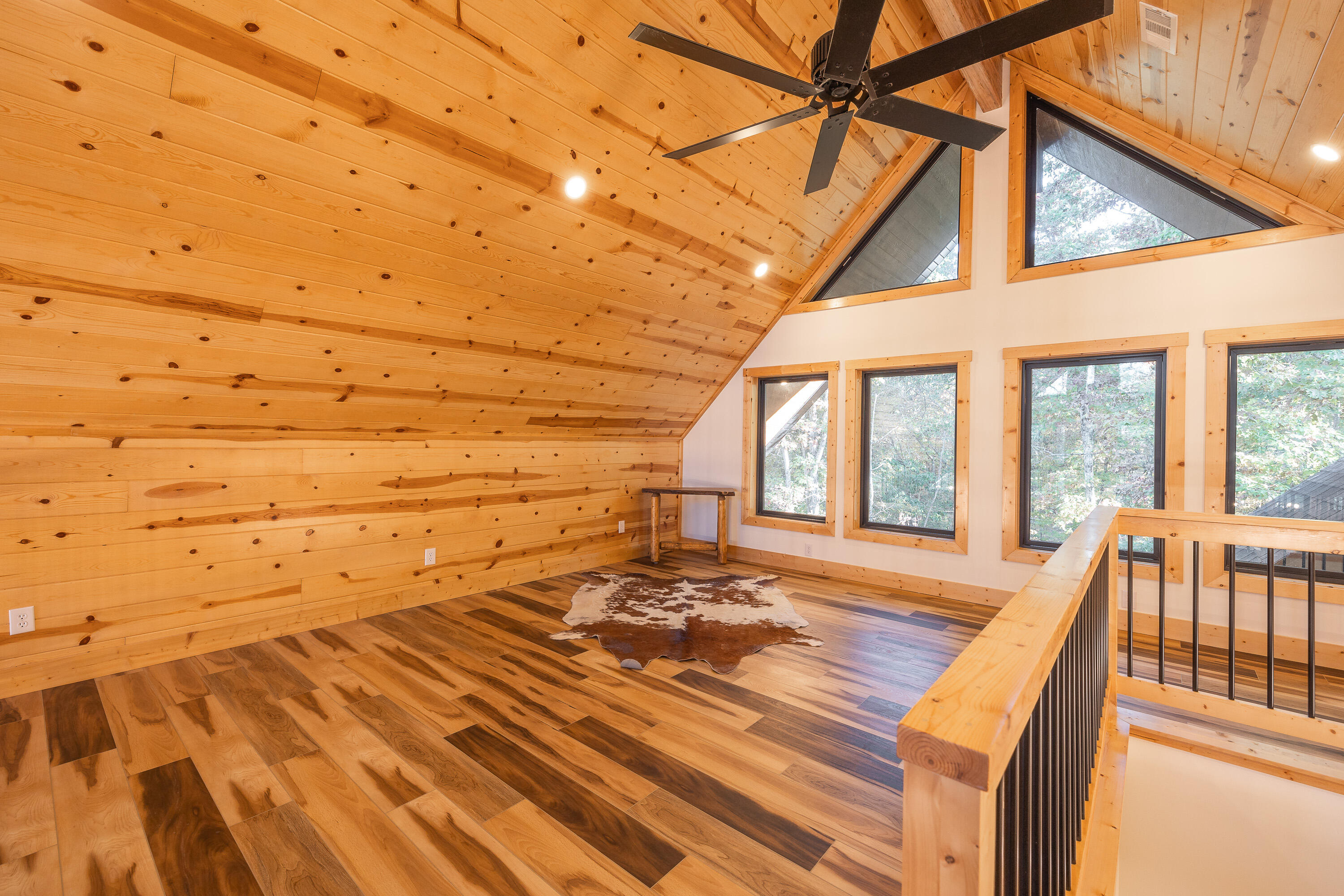 property viewer photo 53
