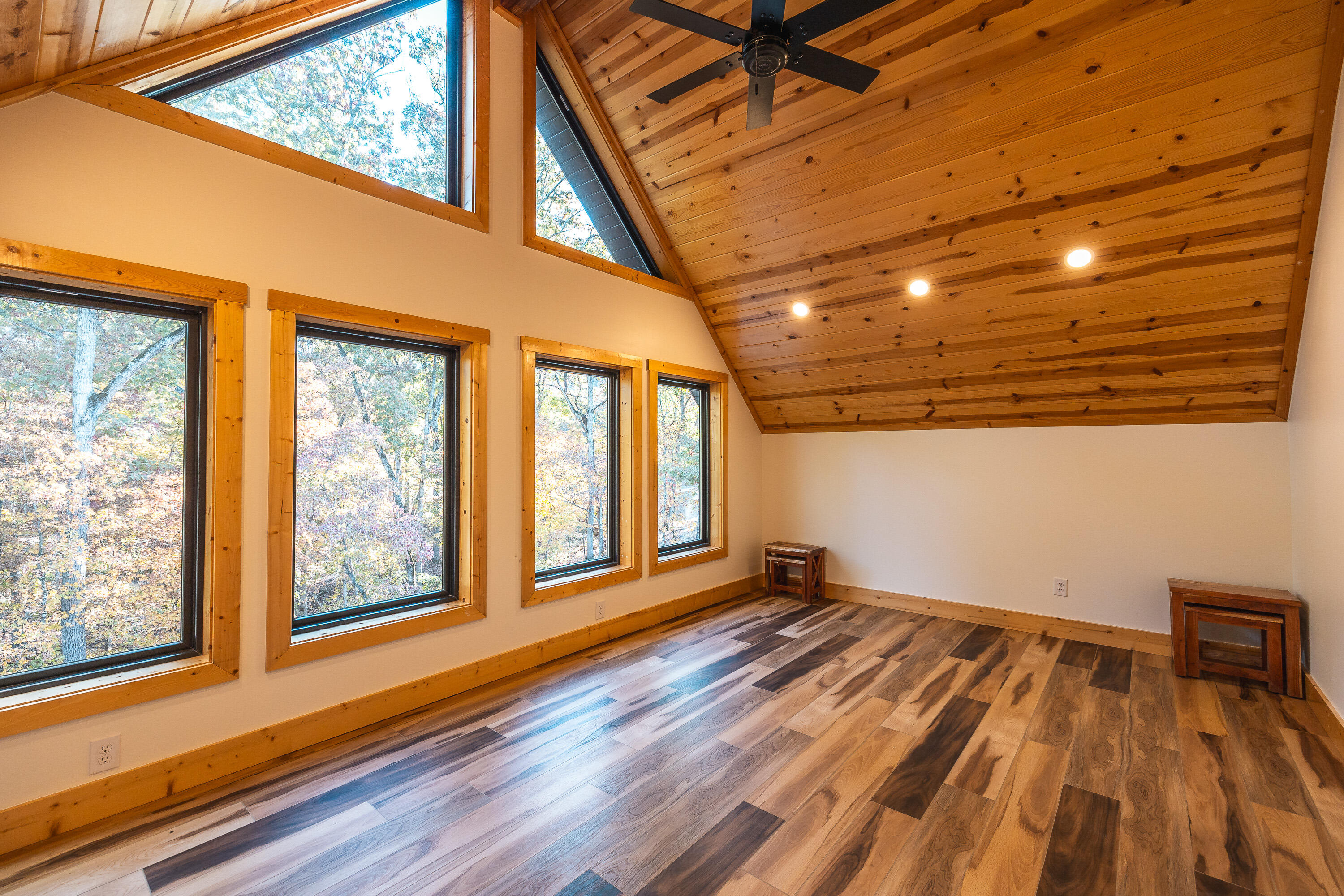 property viewer photo 64