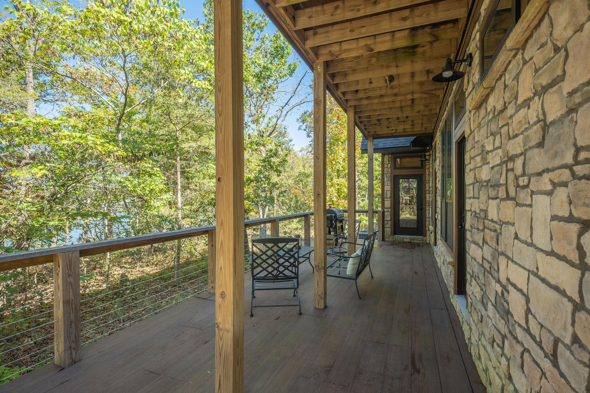 property viewer photo 7