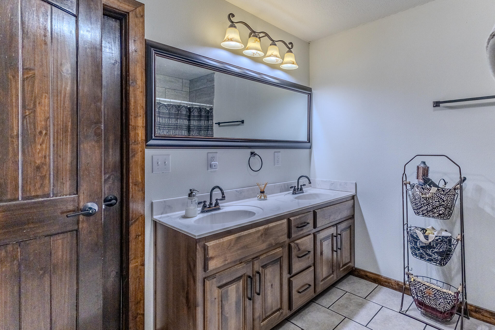 property viewer photo 16