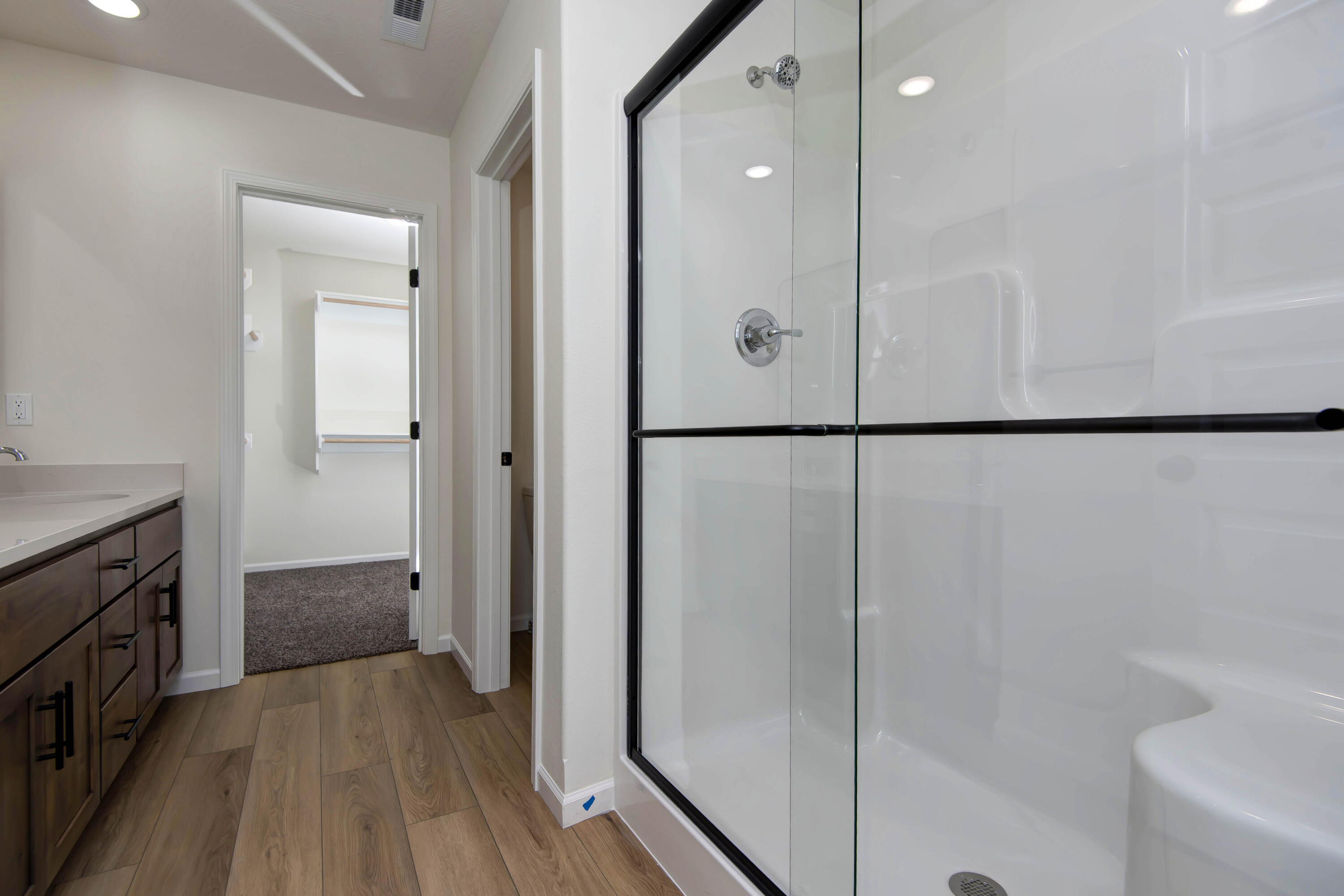 property viewer photo 18