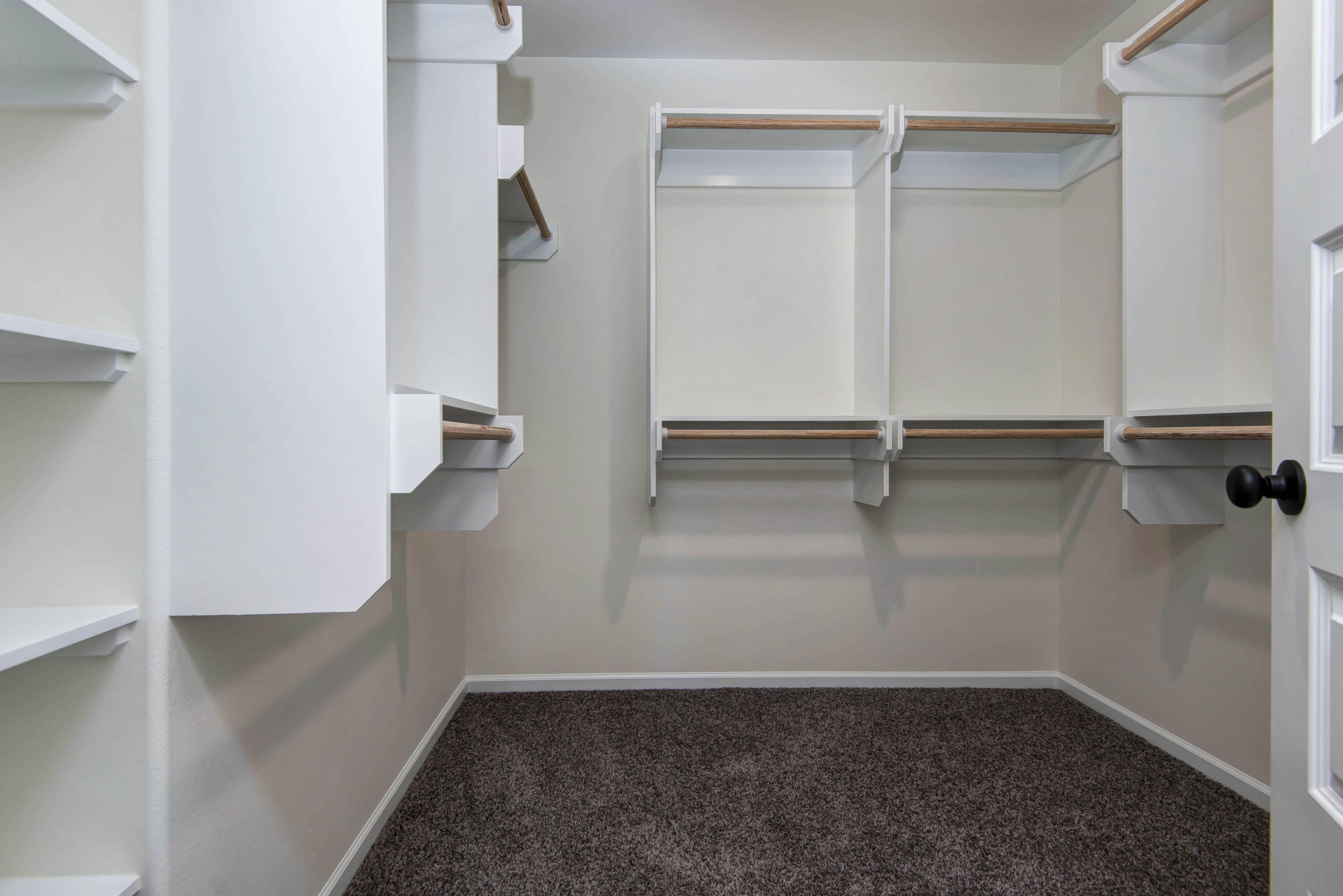 property viewer photo 19