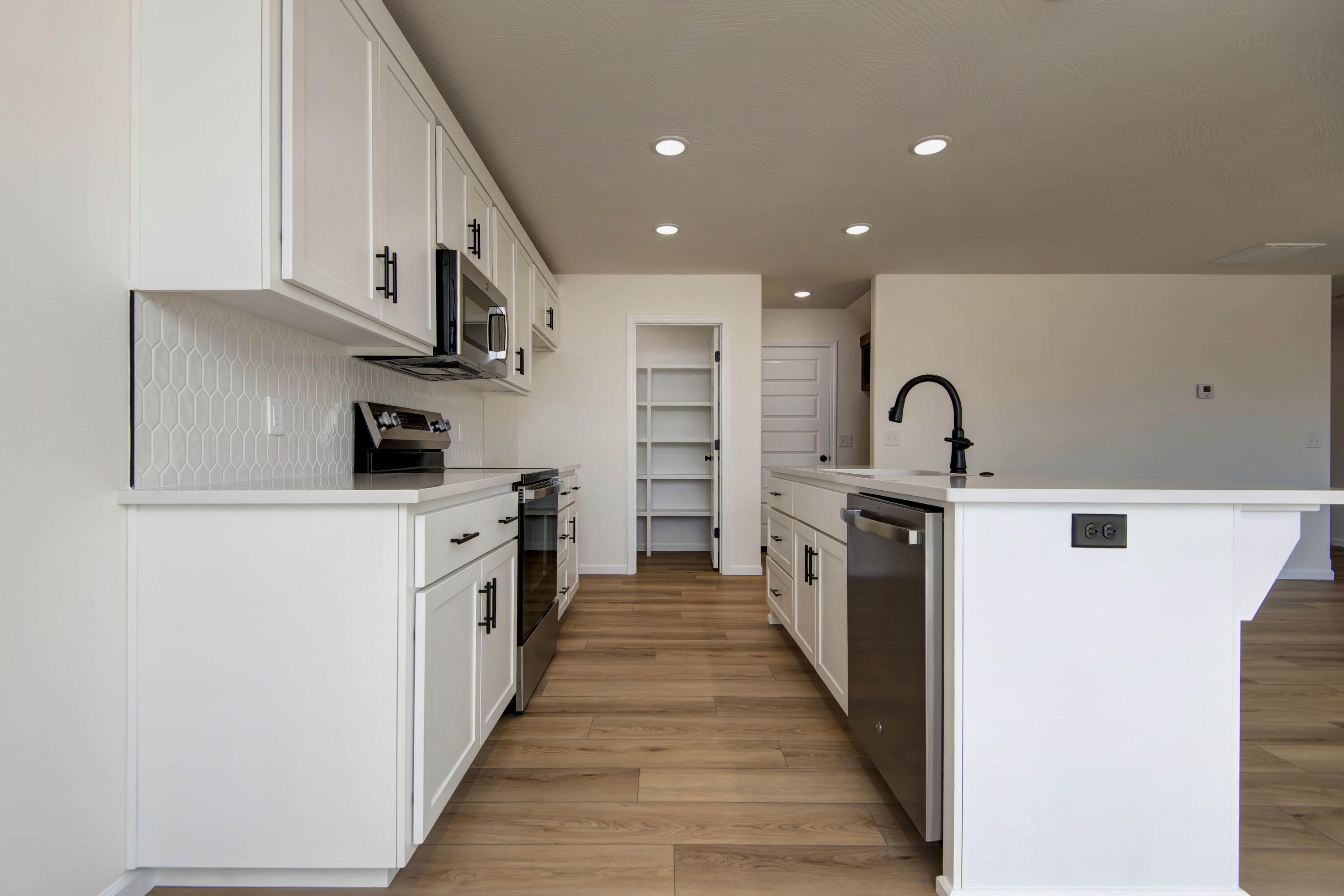 property viewer photo 6