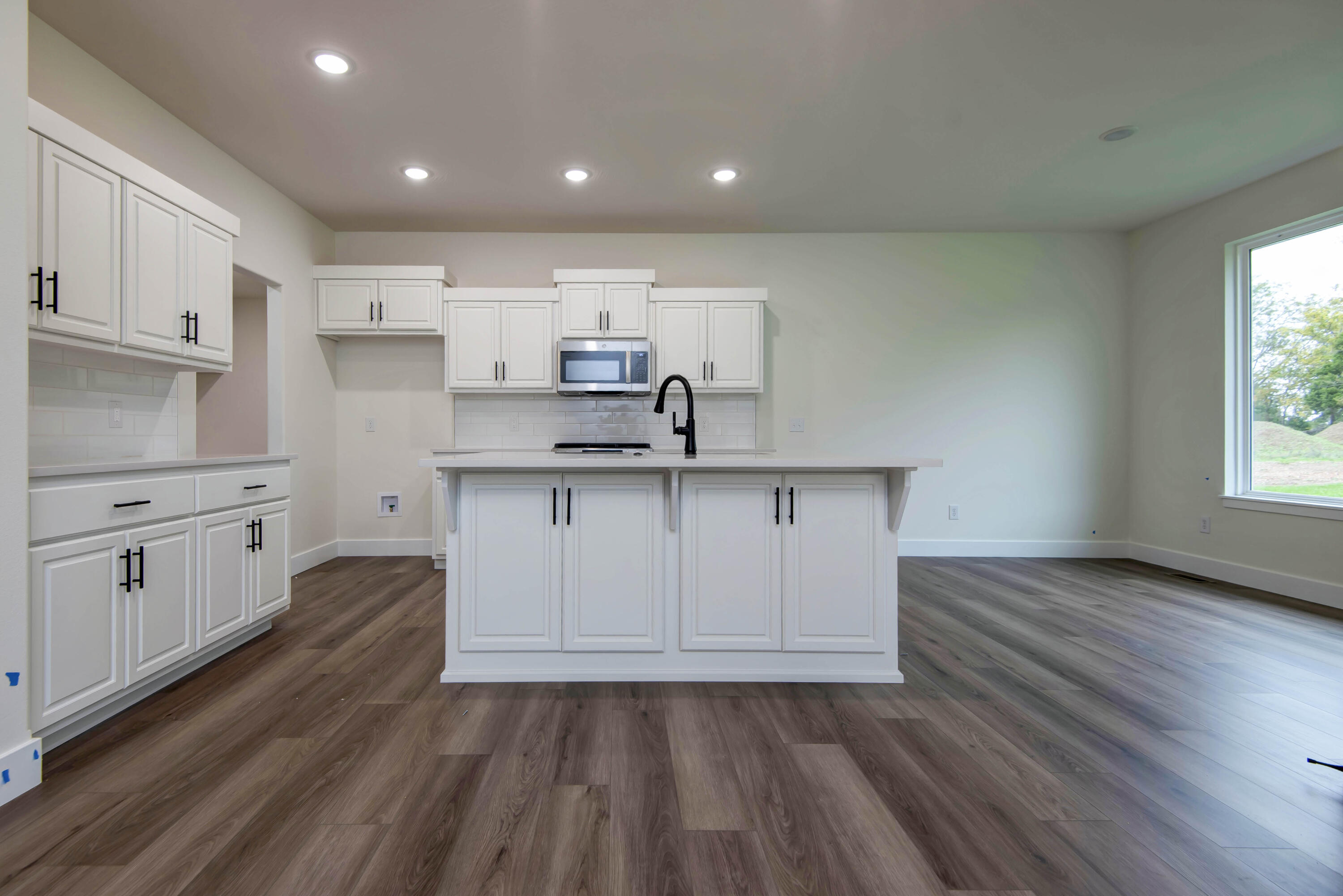 property viewer photo 4