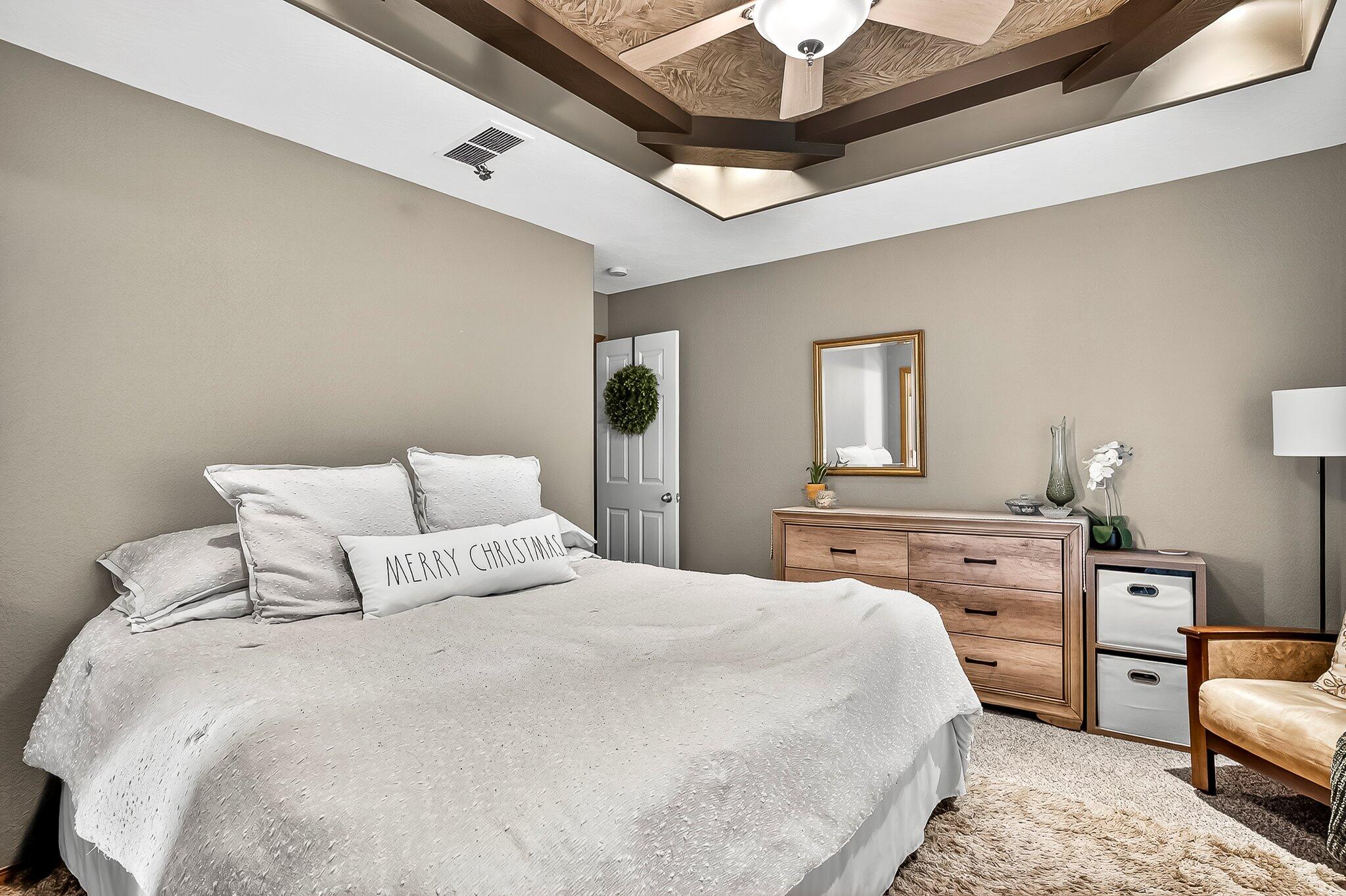 property viewer photo 10