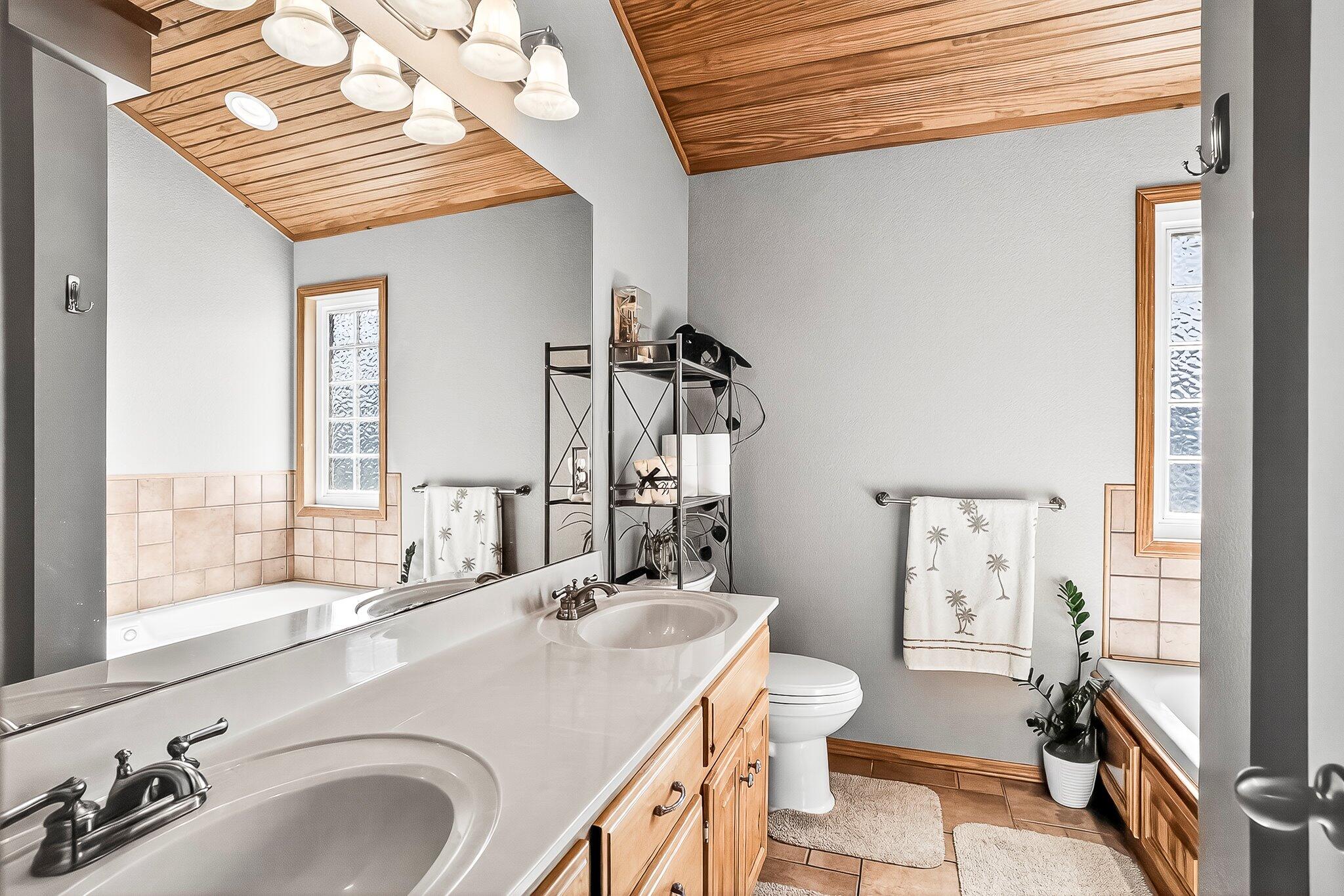property viewer photo 13