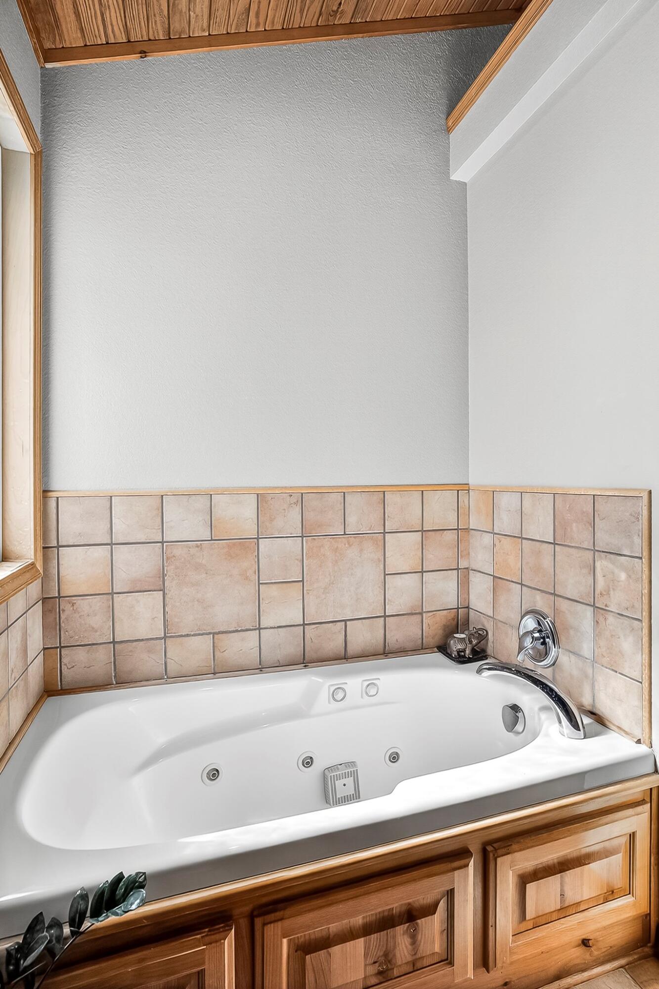 property viewer photo 15
