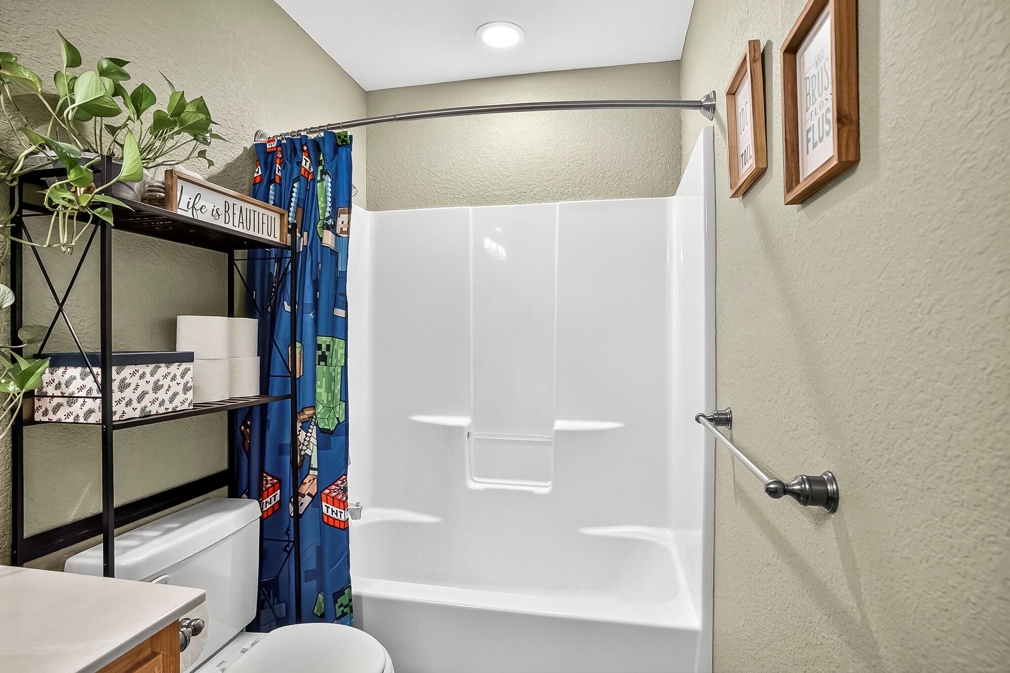 property viewer photo 19