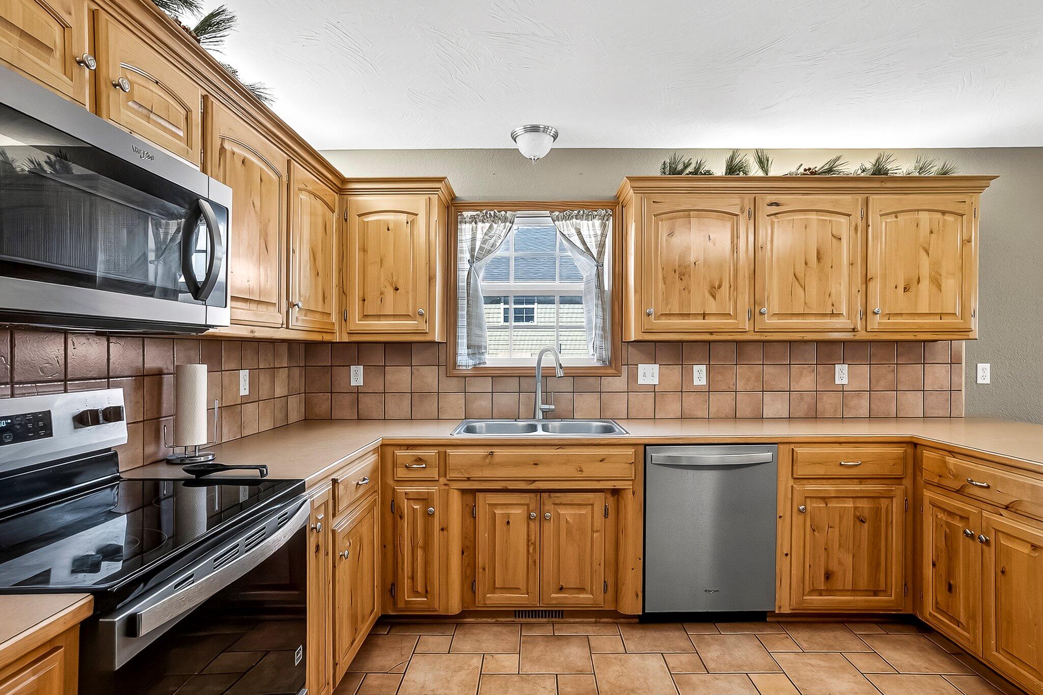 property viewer photo 7