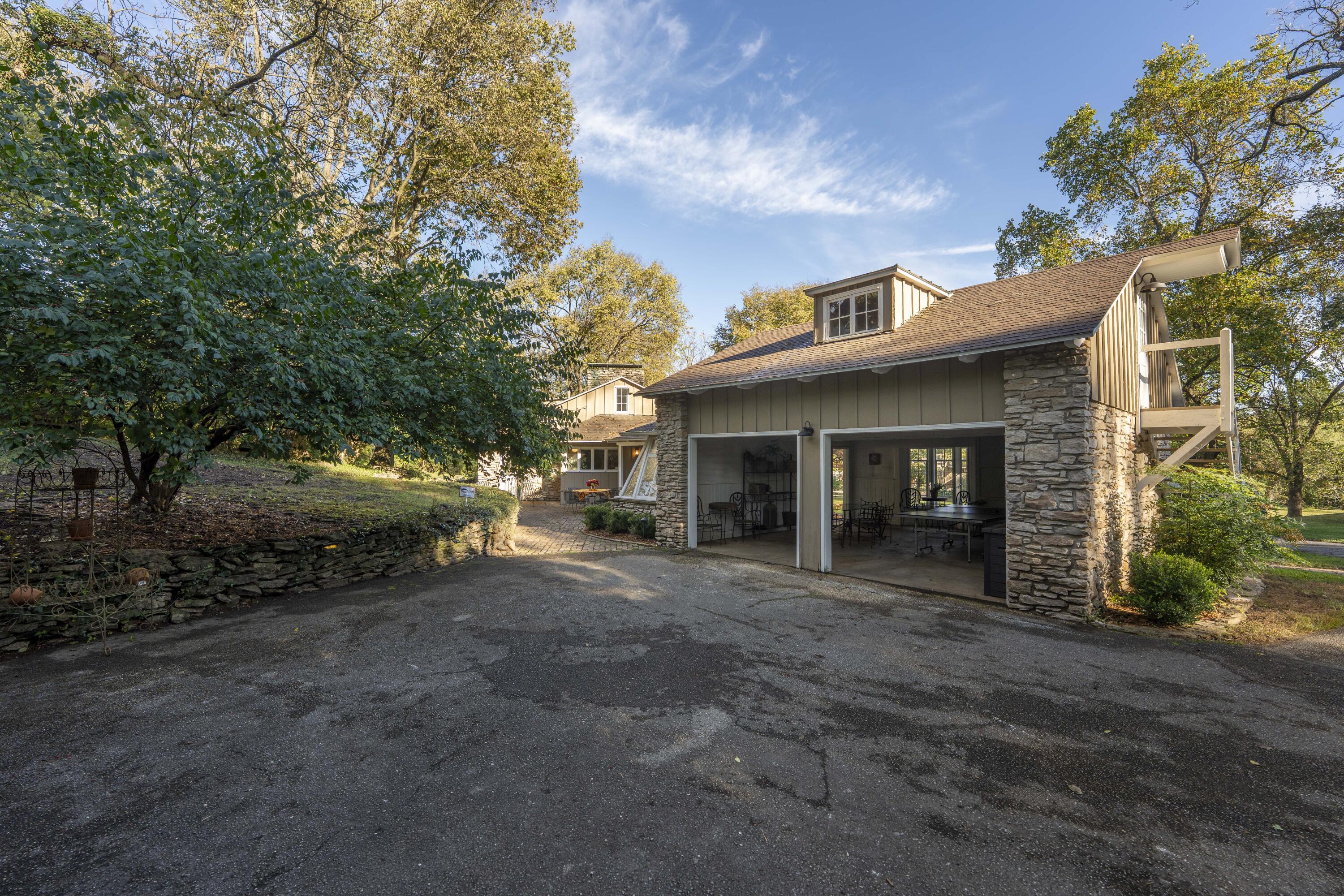 main property photo 57