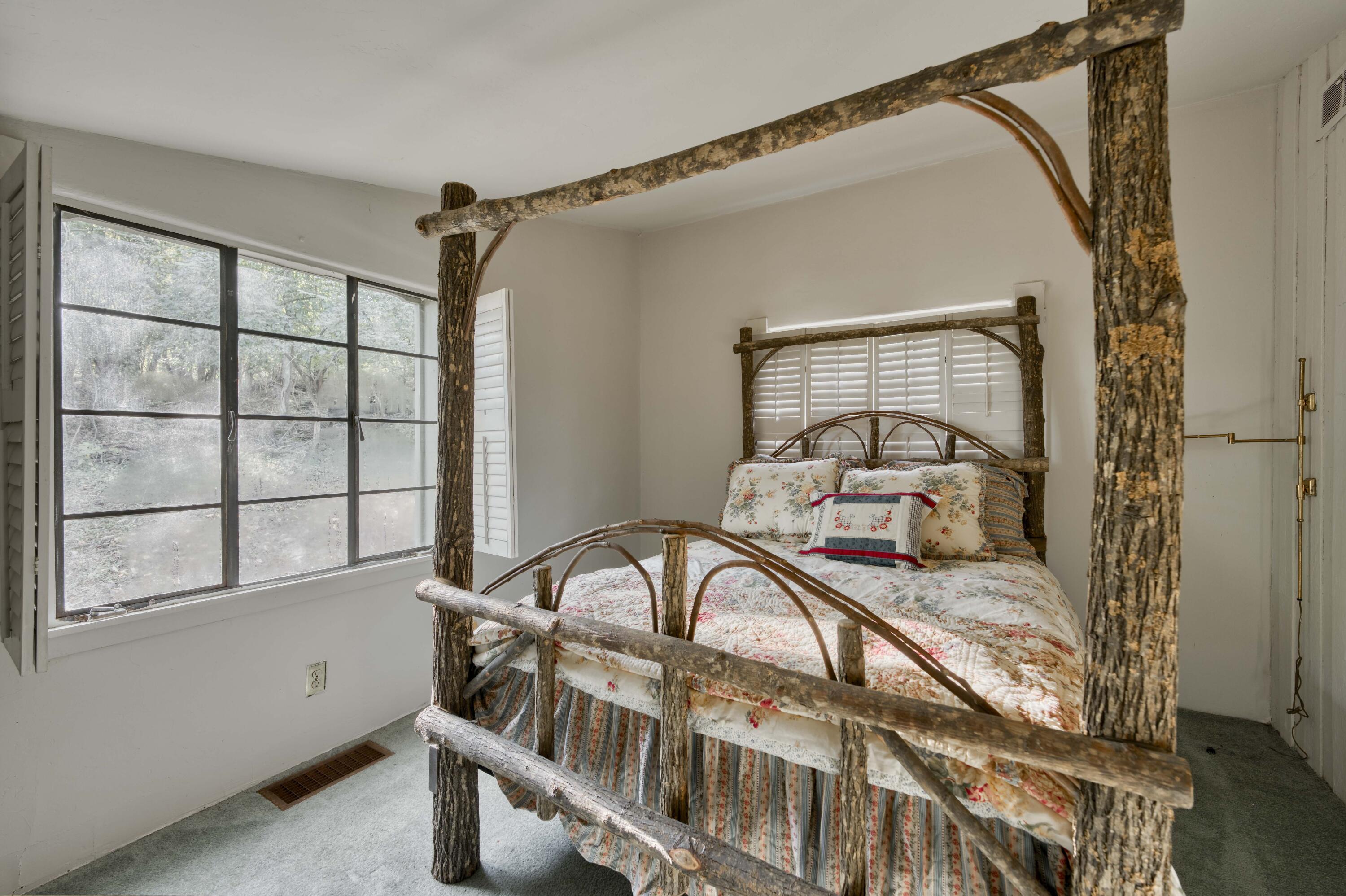 main property photo 74