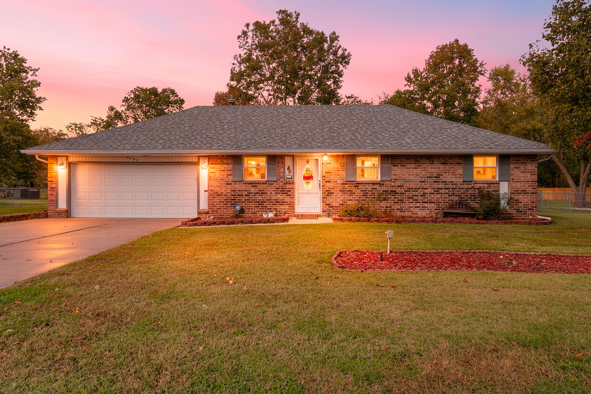 property viewer photo 1