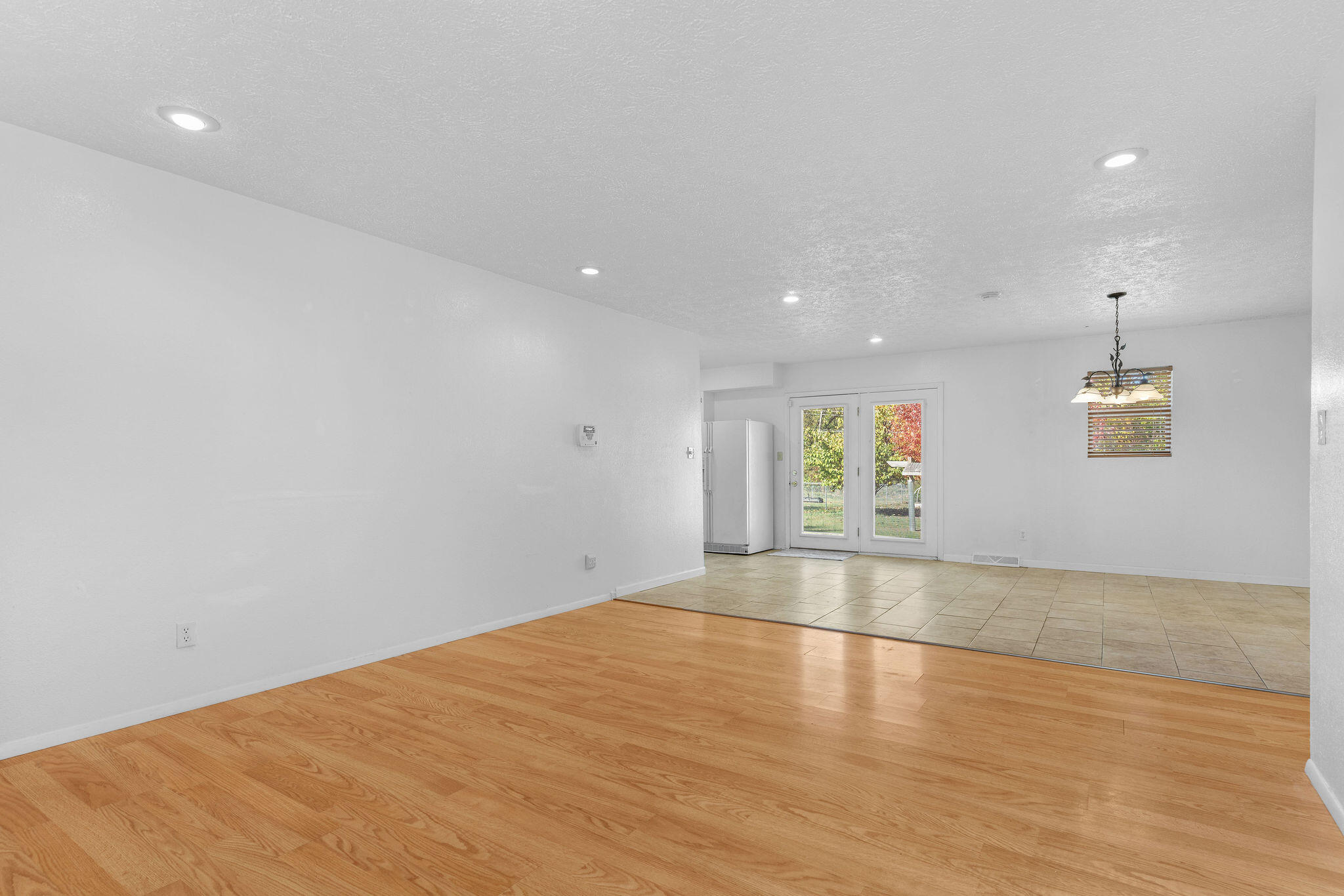 property viewer photo 6
