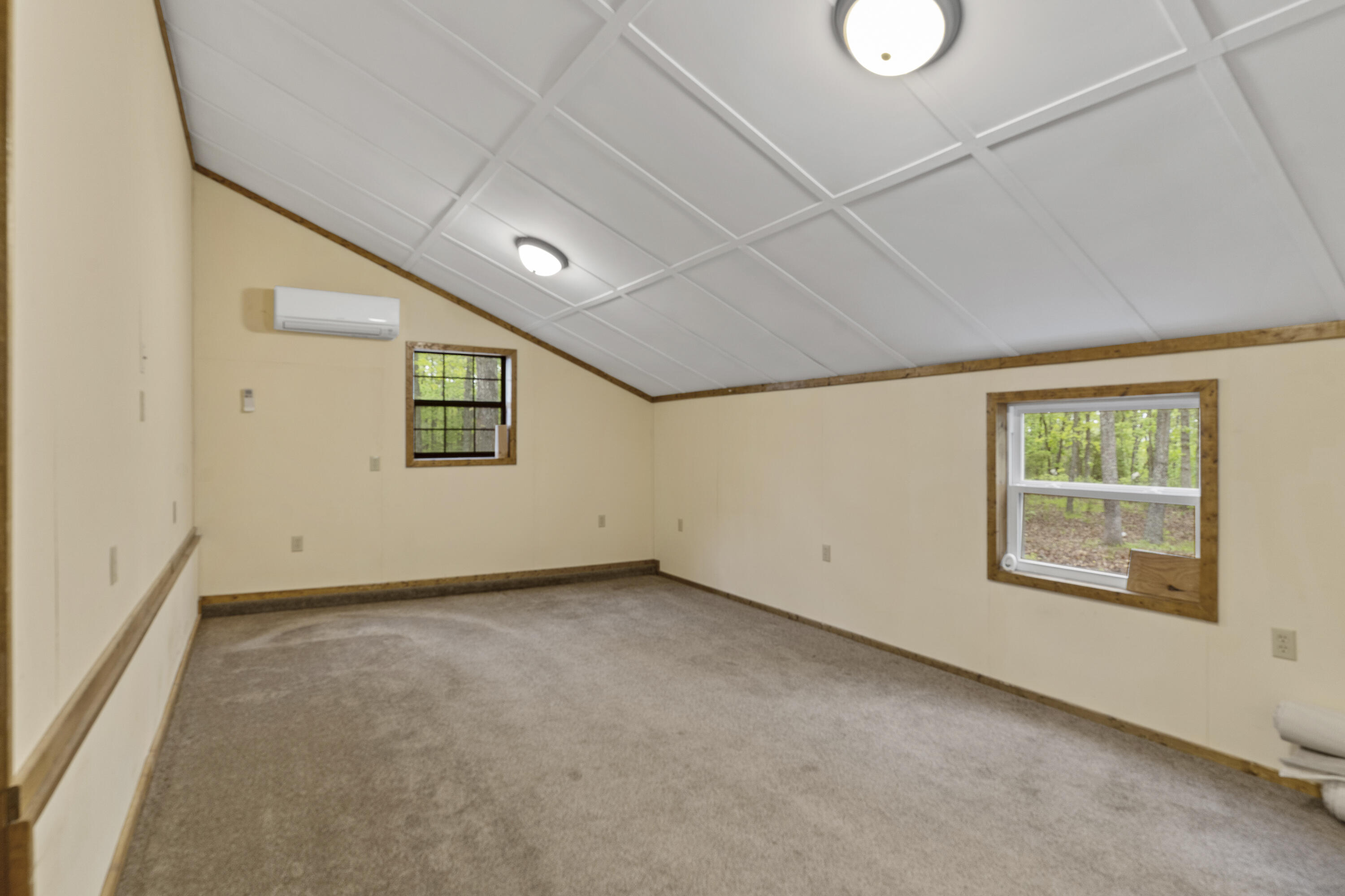 property viewer photo 13