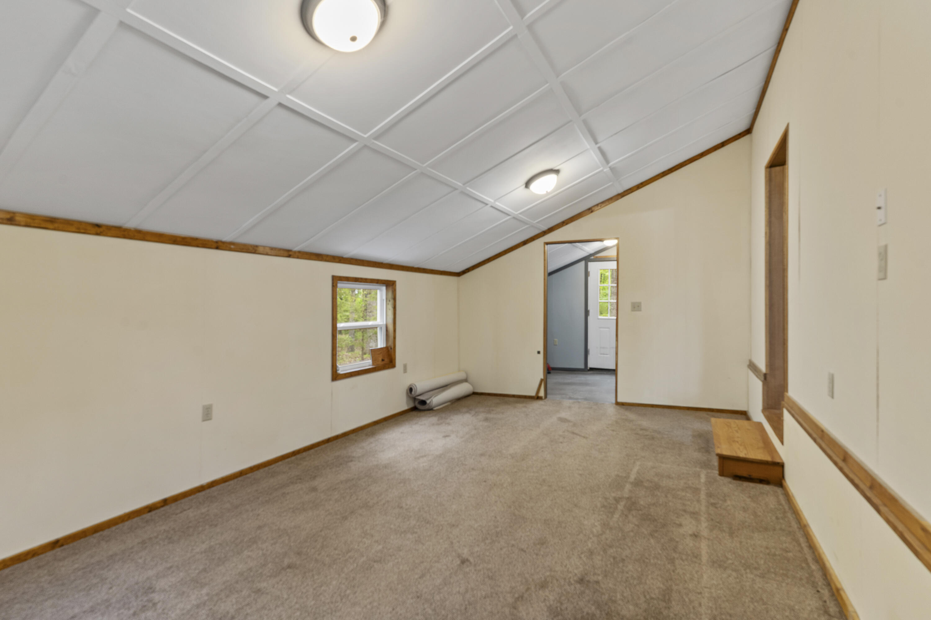 property viewer photo 15