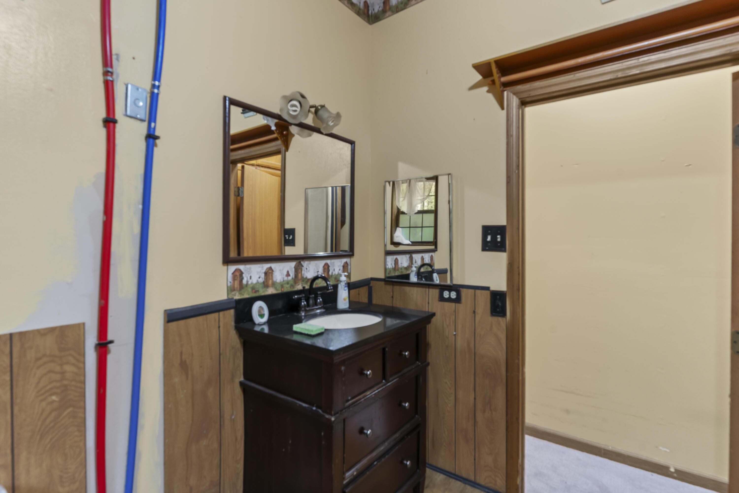 property viewer photo 16