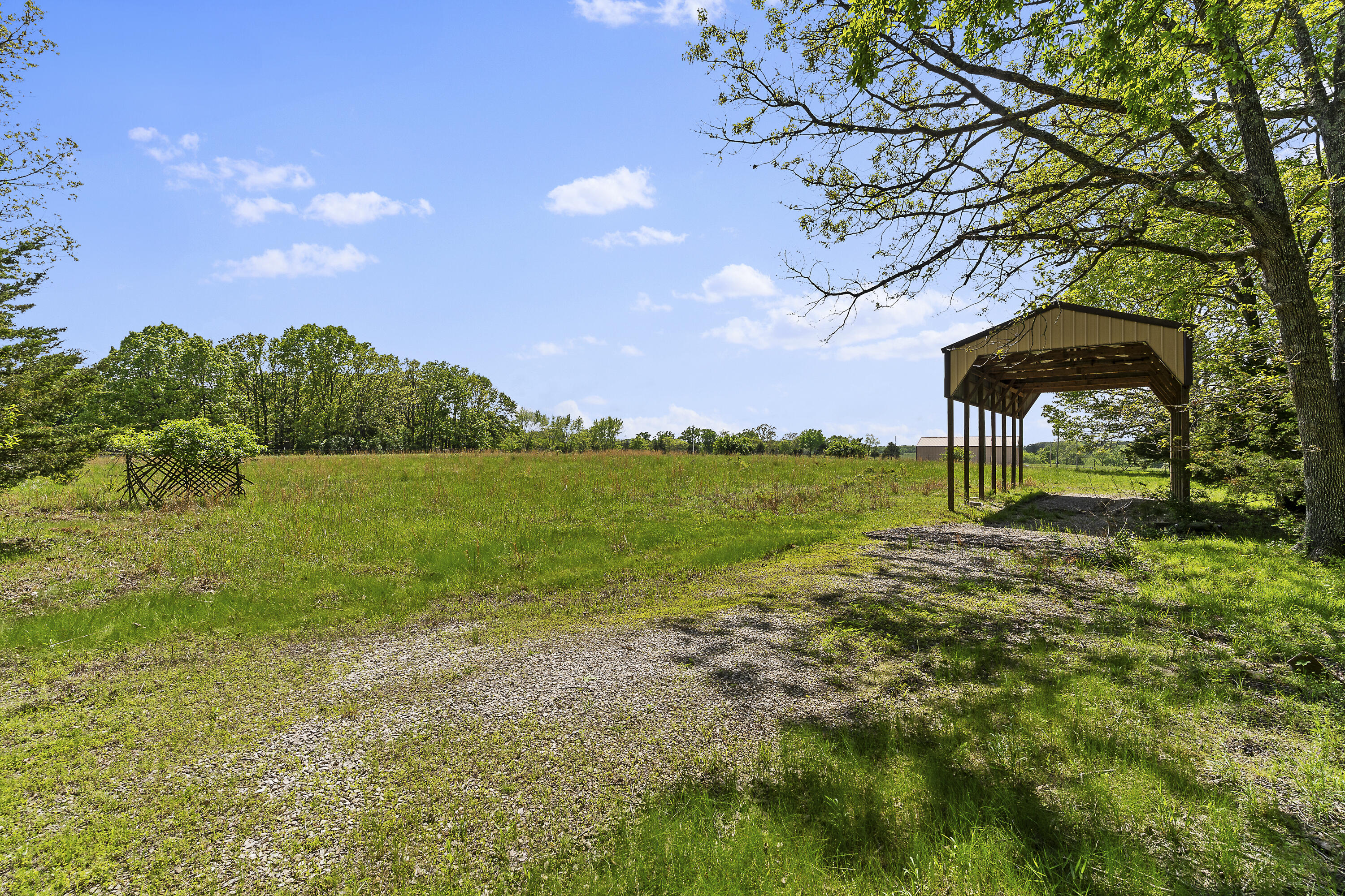 property viewer photo 26
