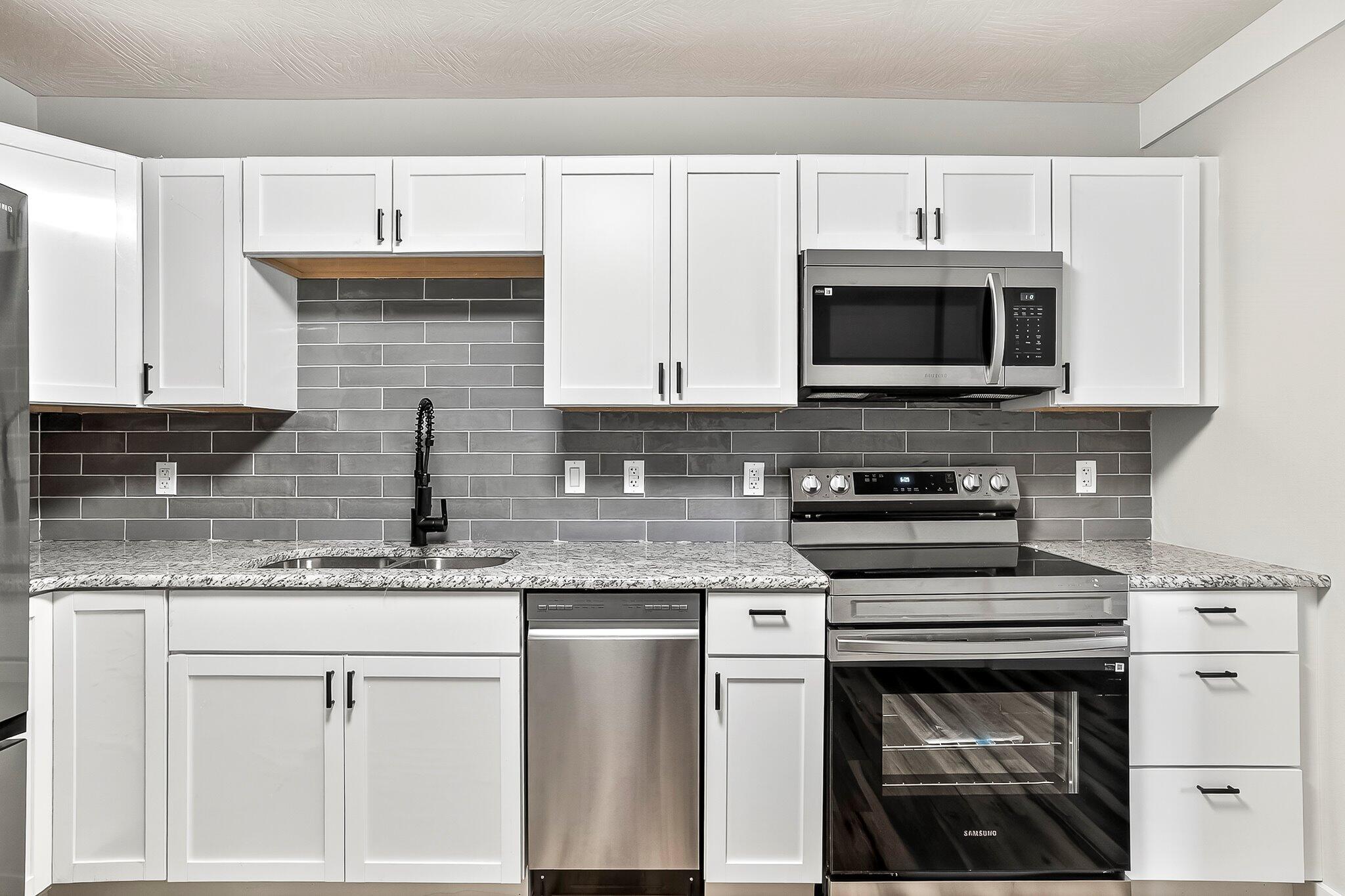 property viewer photo 11