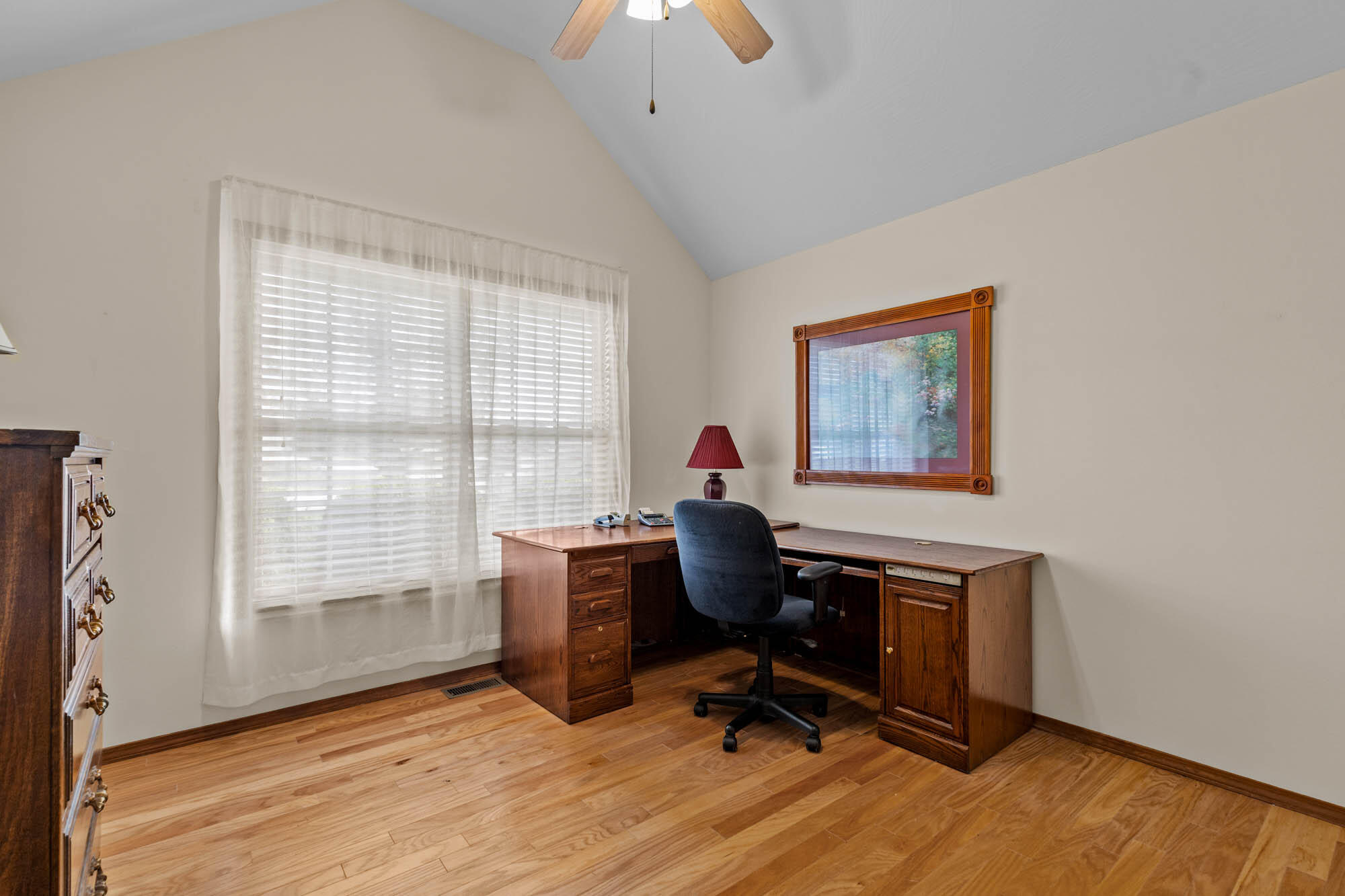 property viewer photo 17