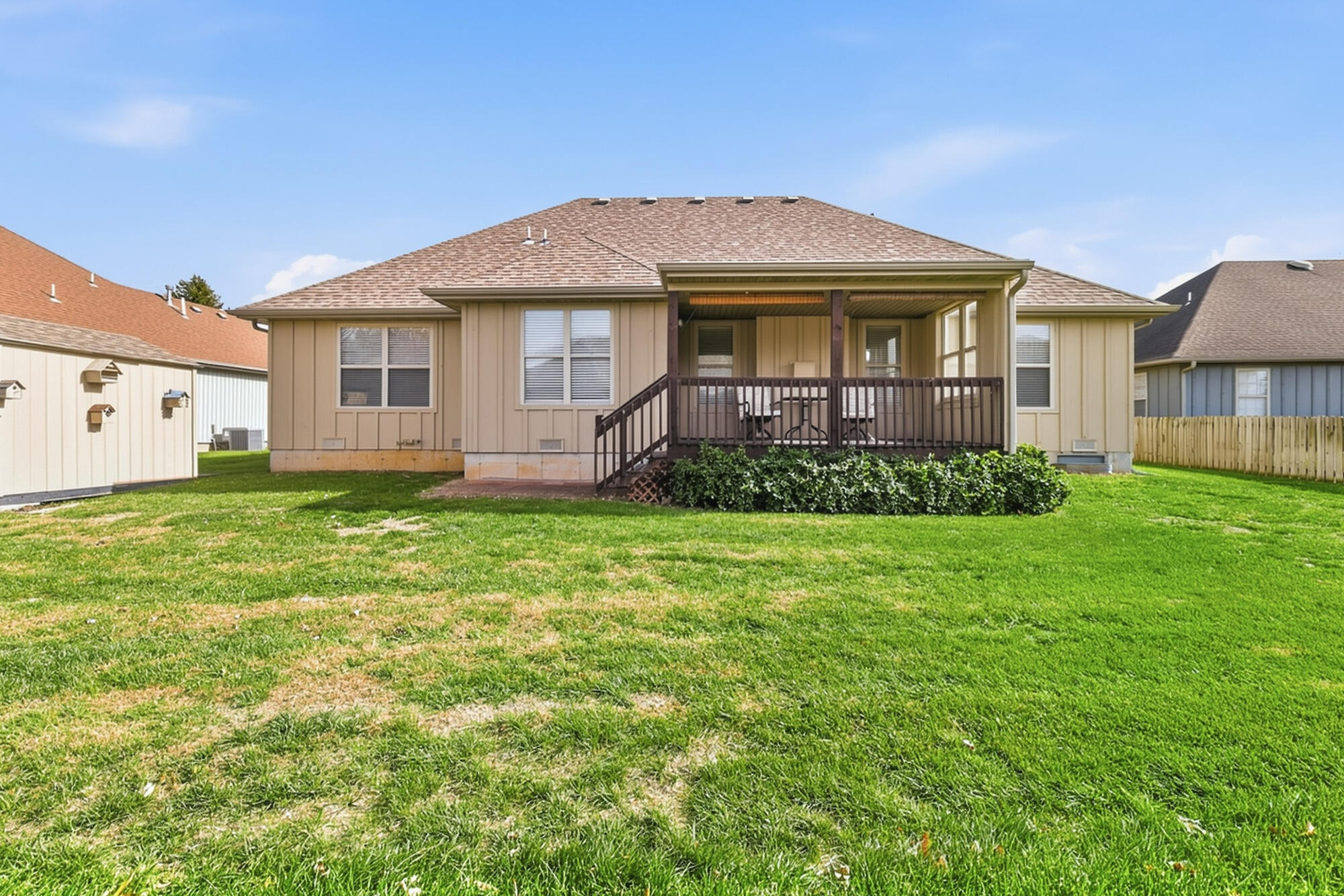 property viewer photo 23