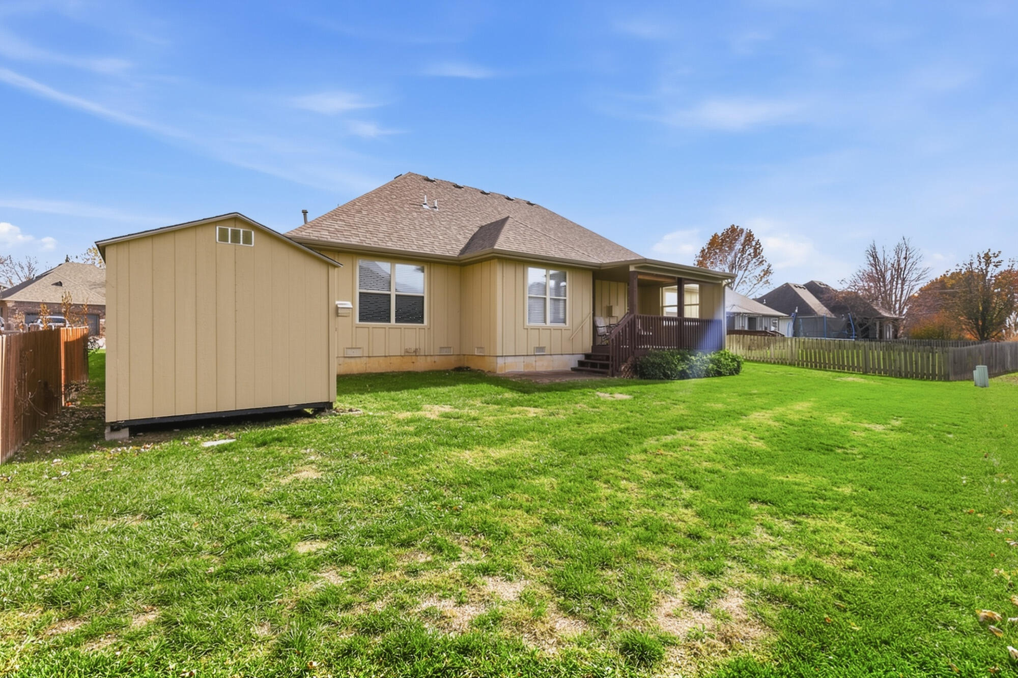 property viewer photo 24