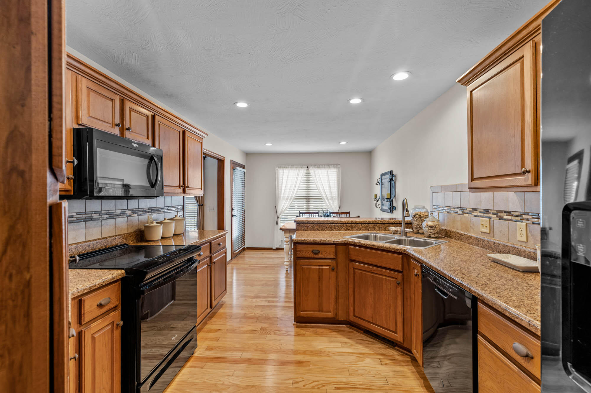 property viewer photo 9