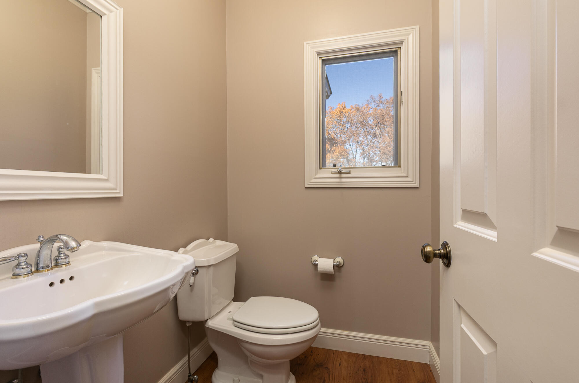 property viewer photo 30