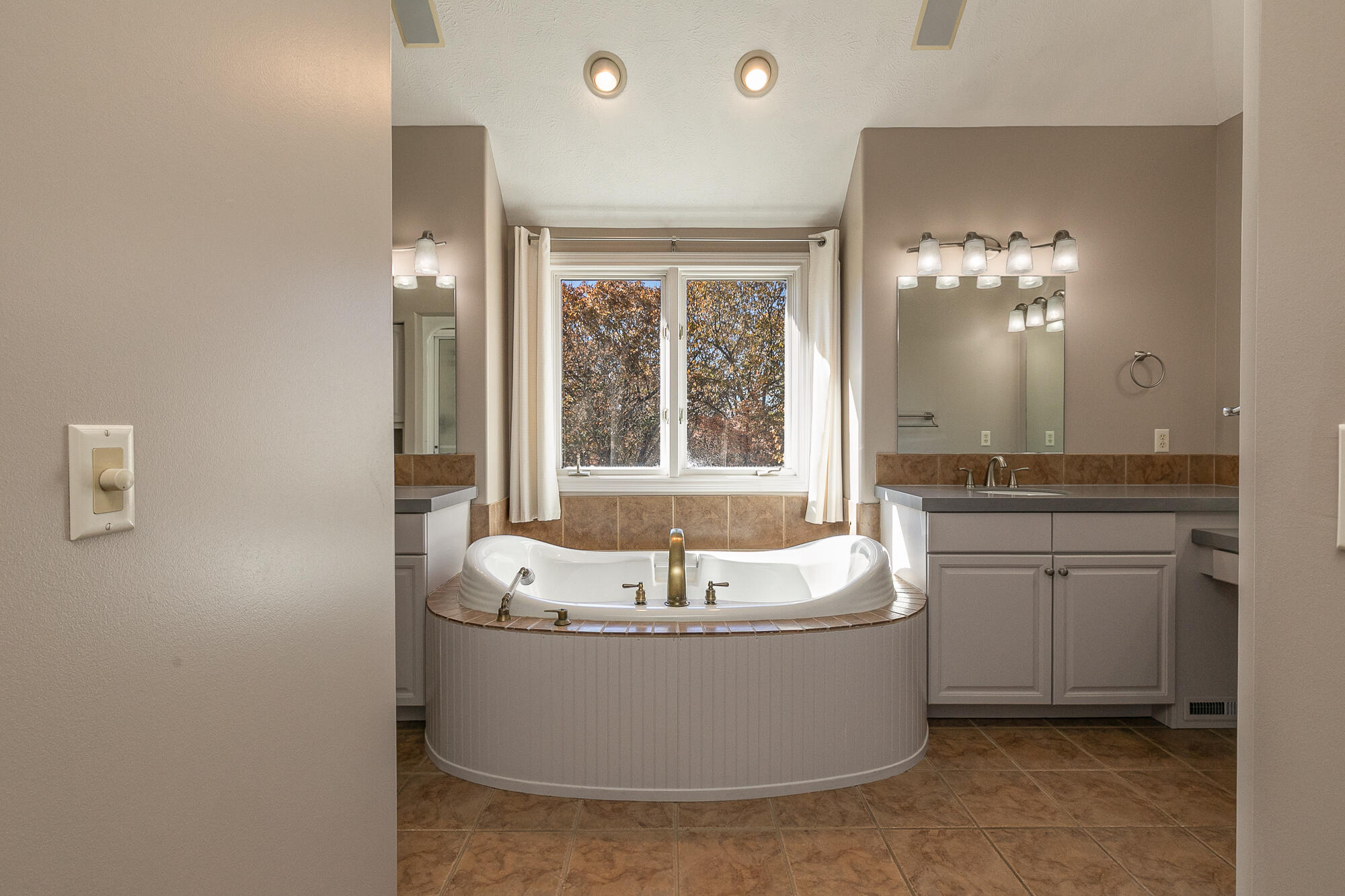 property viewer photo 33