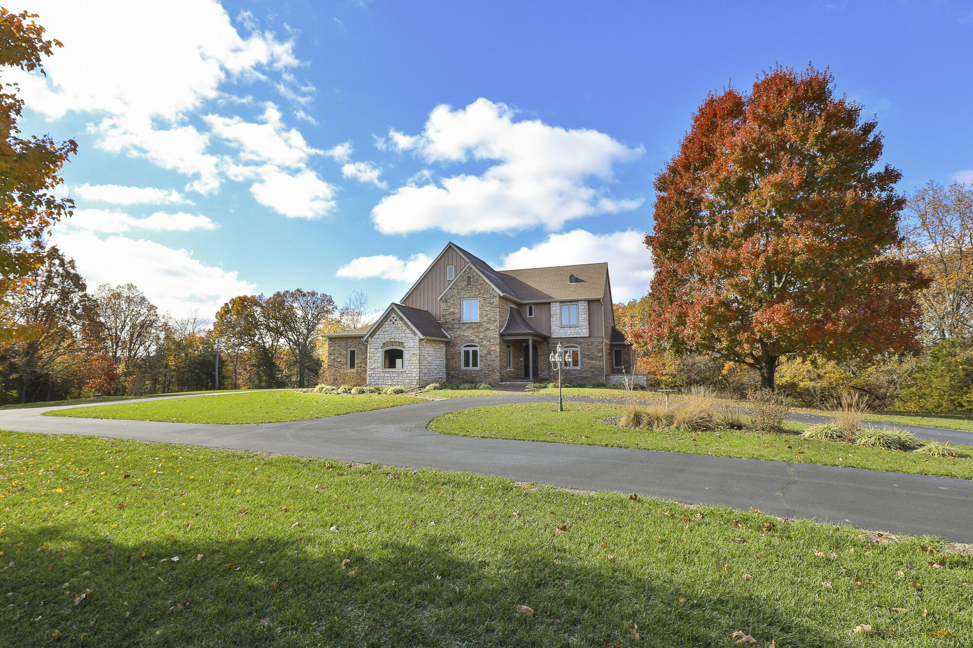property viewer photo 4