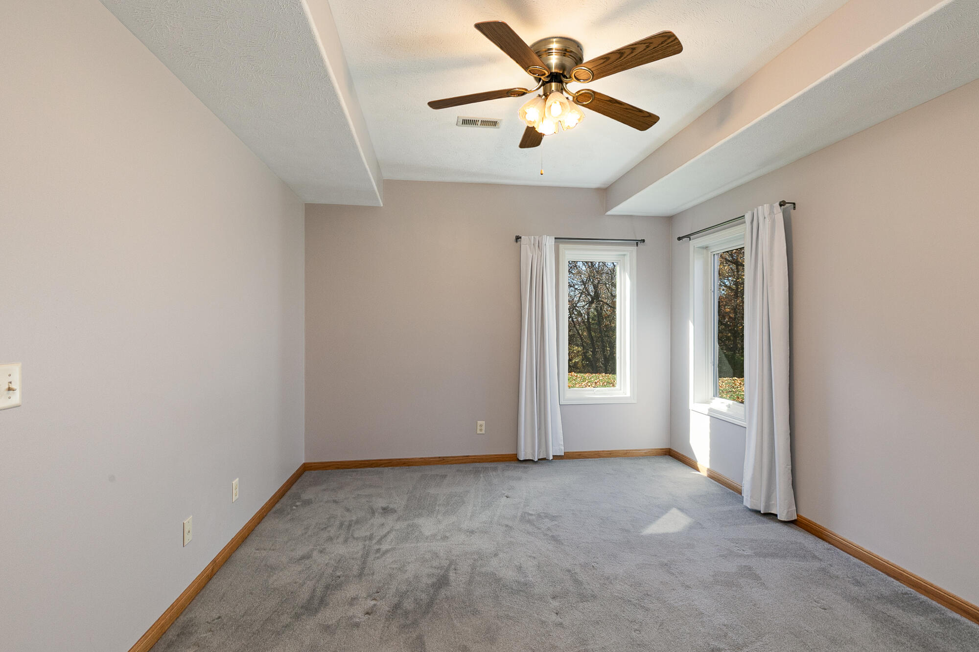 property viewer photo 60
