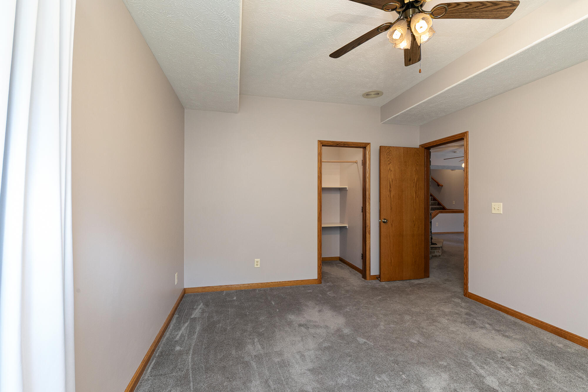 property viewer photo 61
