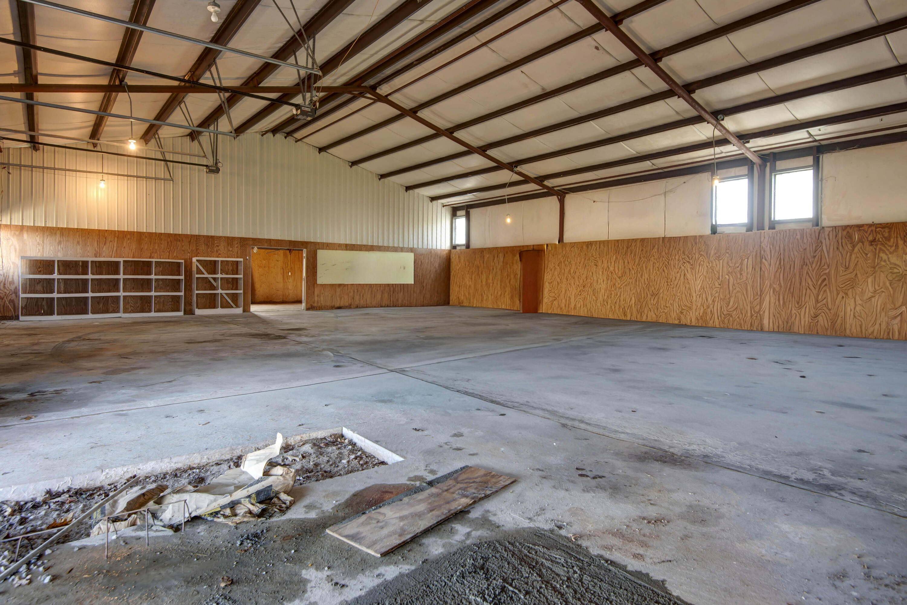 main property photo 33
