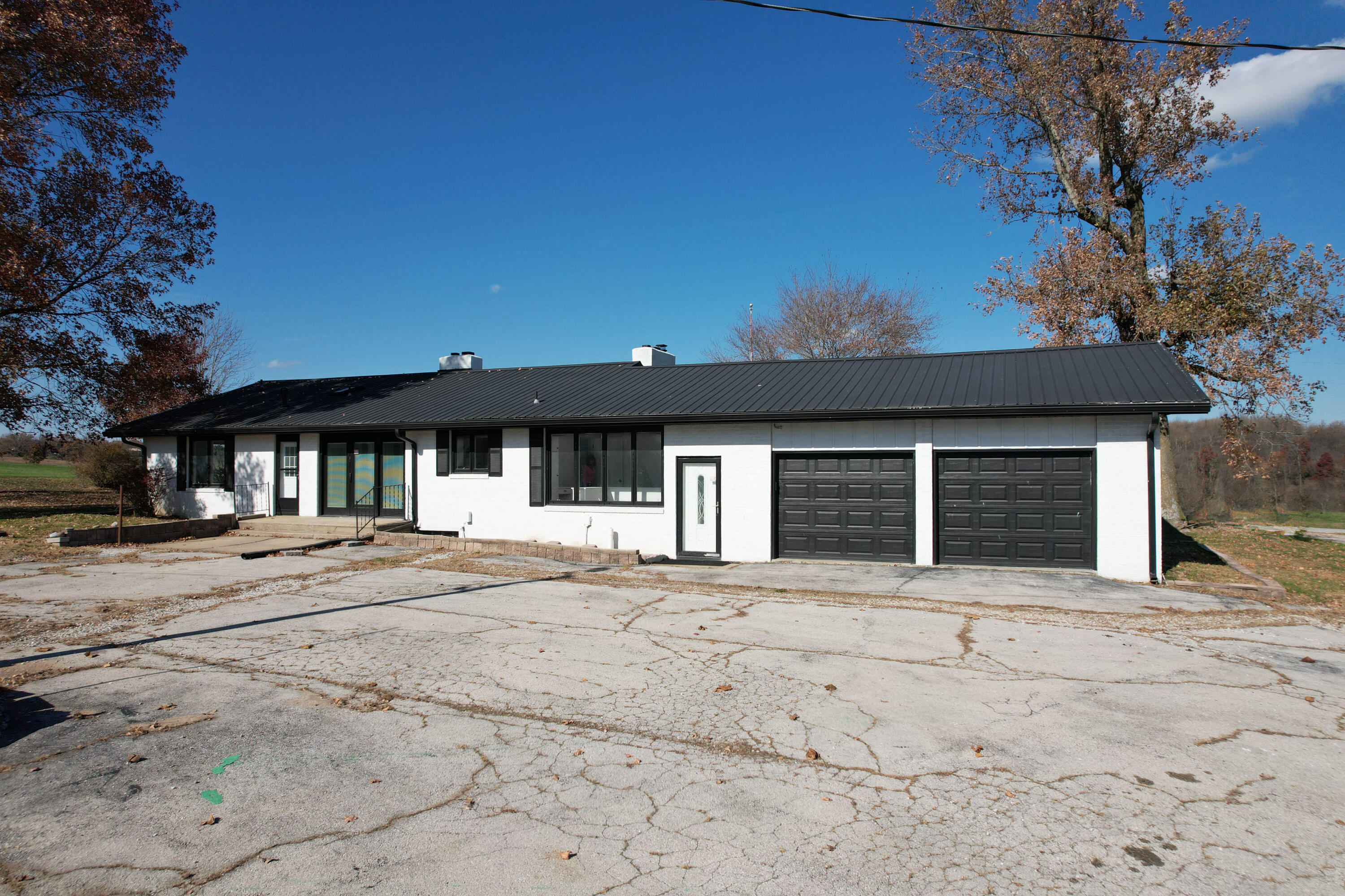 main property photo 51