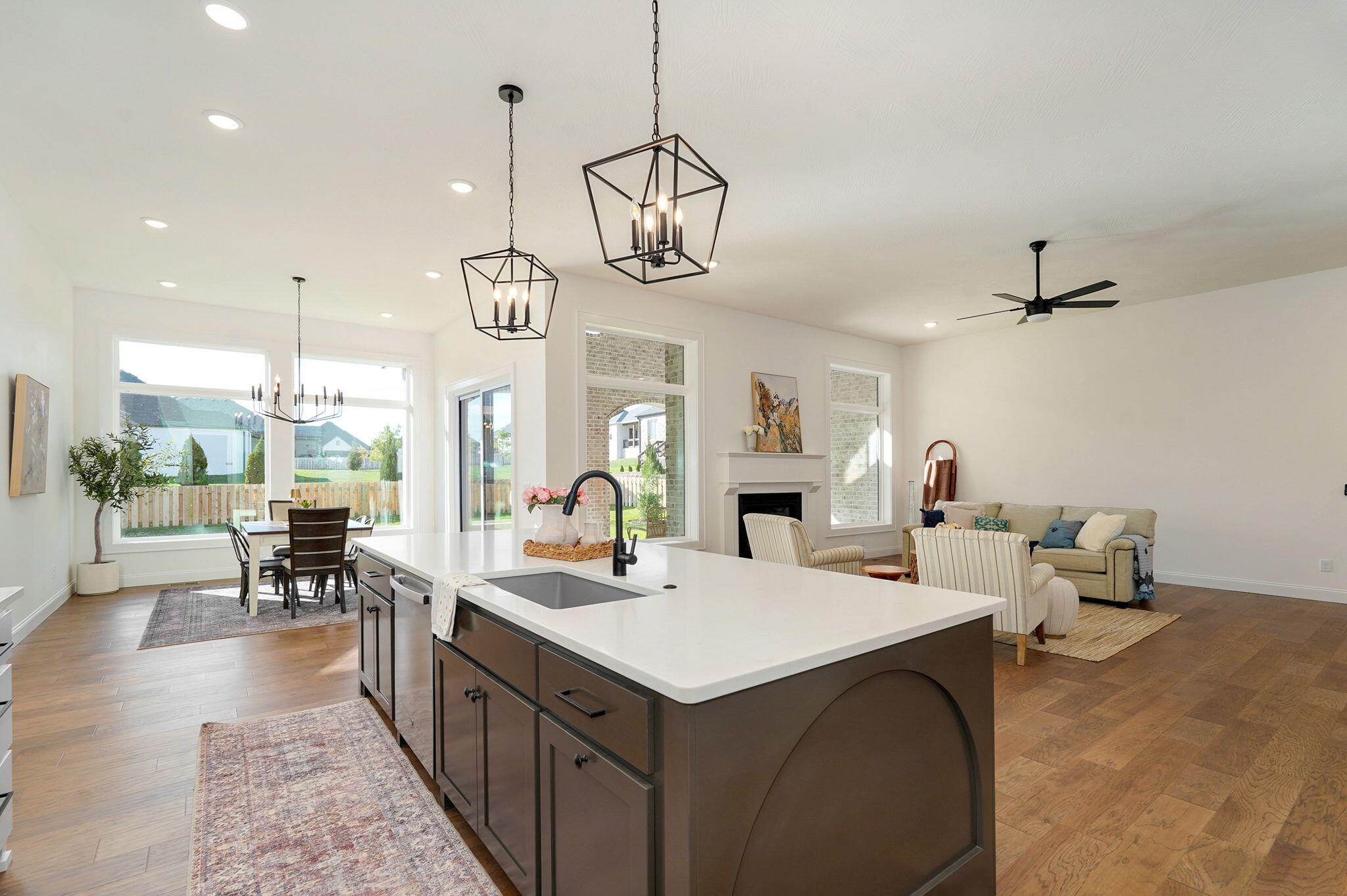 property viewer photo 14