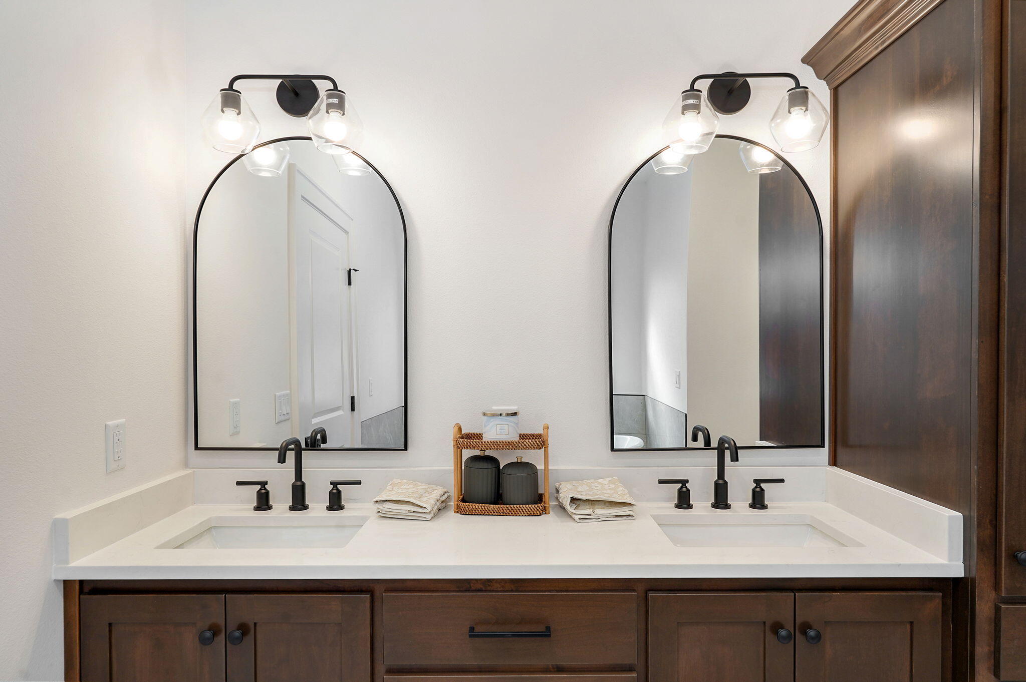 property viewer photo 25