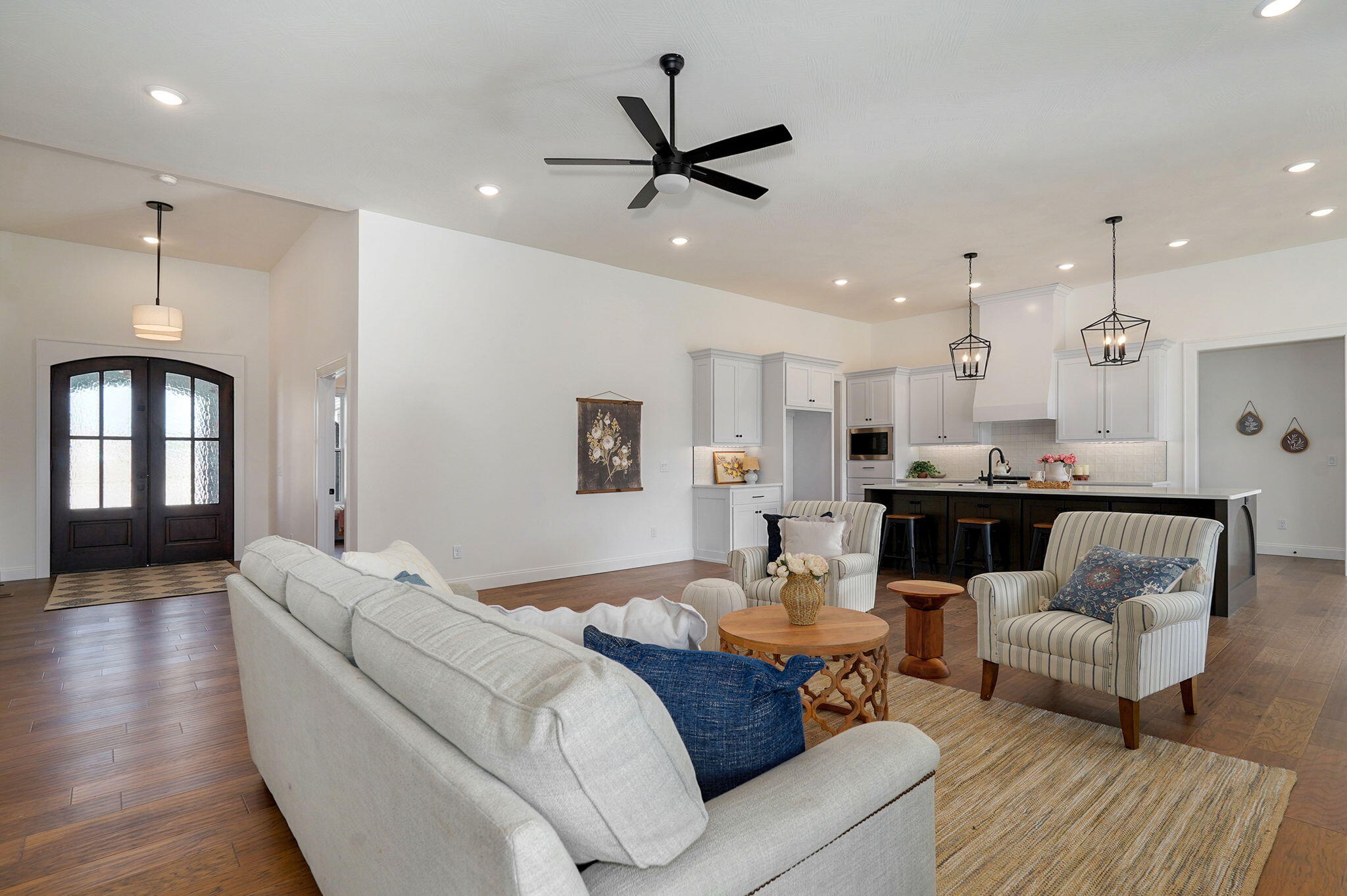 property viewer photo 7